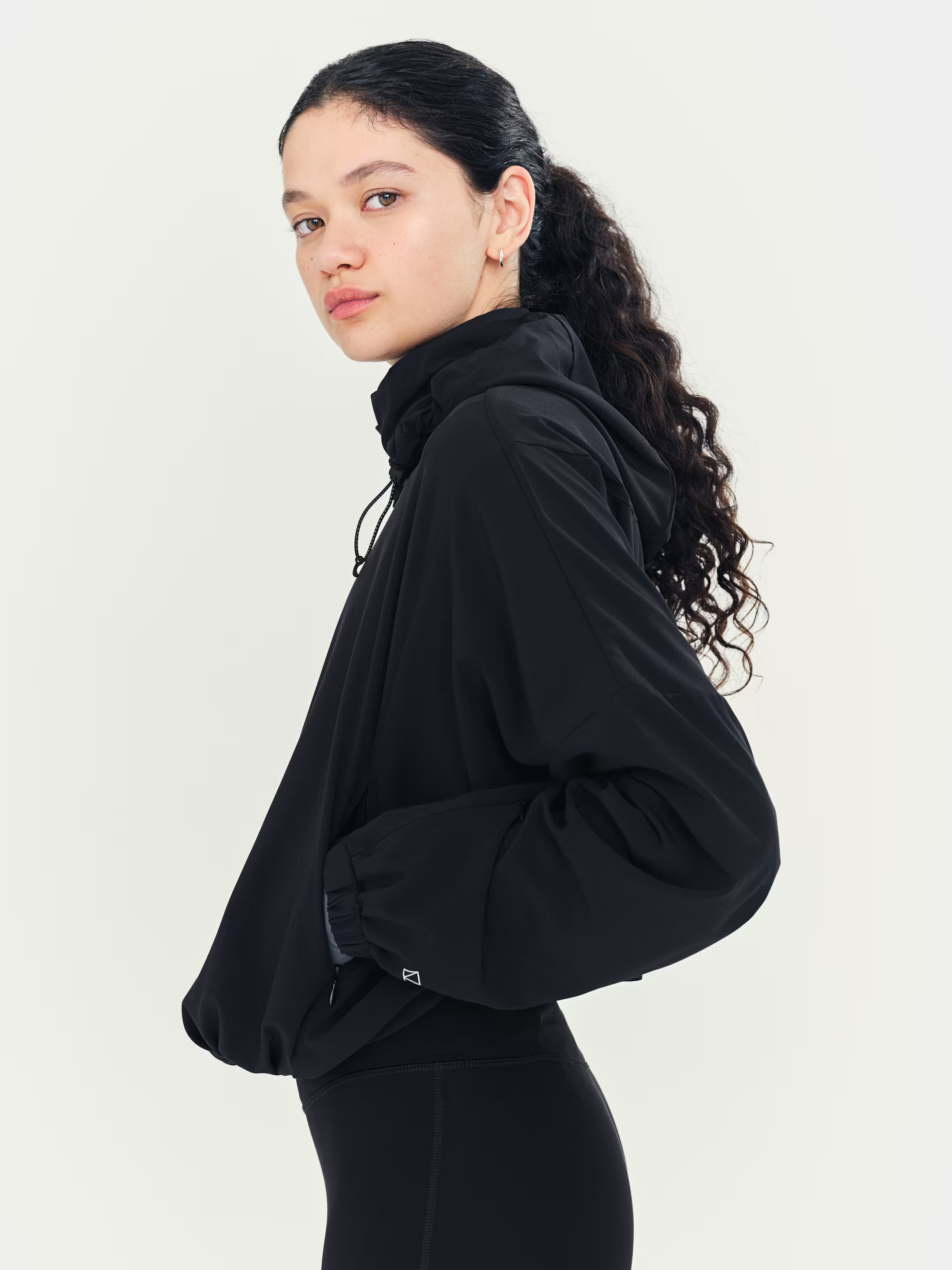 Windproof Activewear Jacket in DryMove™