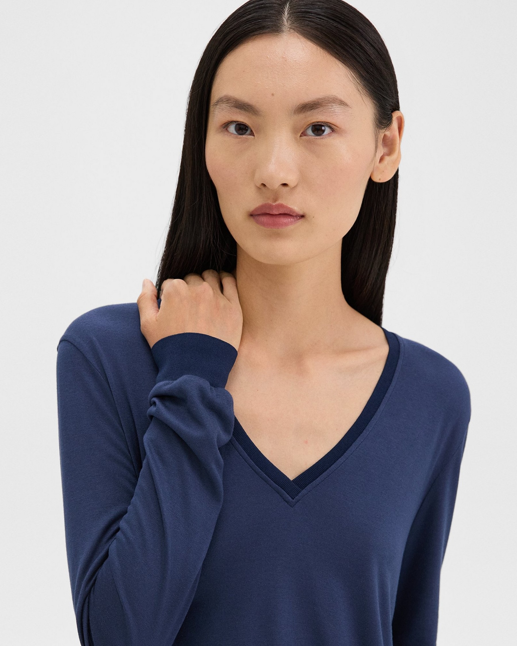 Ribbed V-Neck Top in Silk-Modal