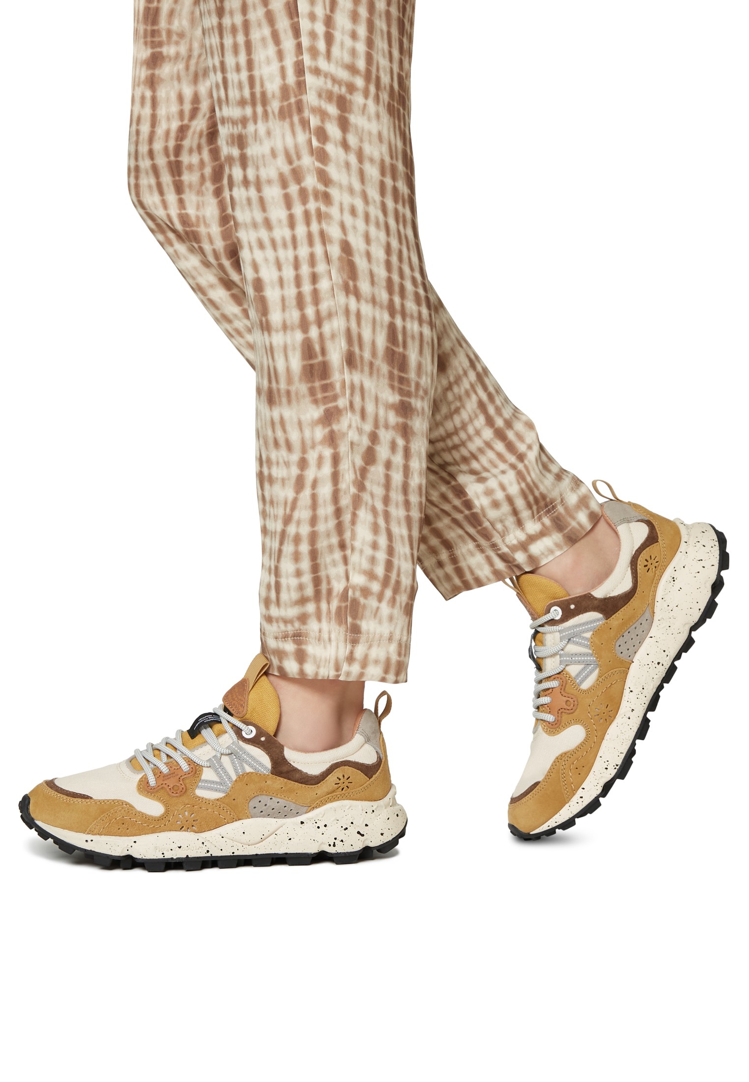YAMANO 3 UNI - Suede and technical fabric sneakers - Ocher-White