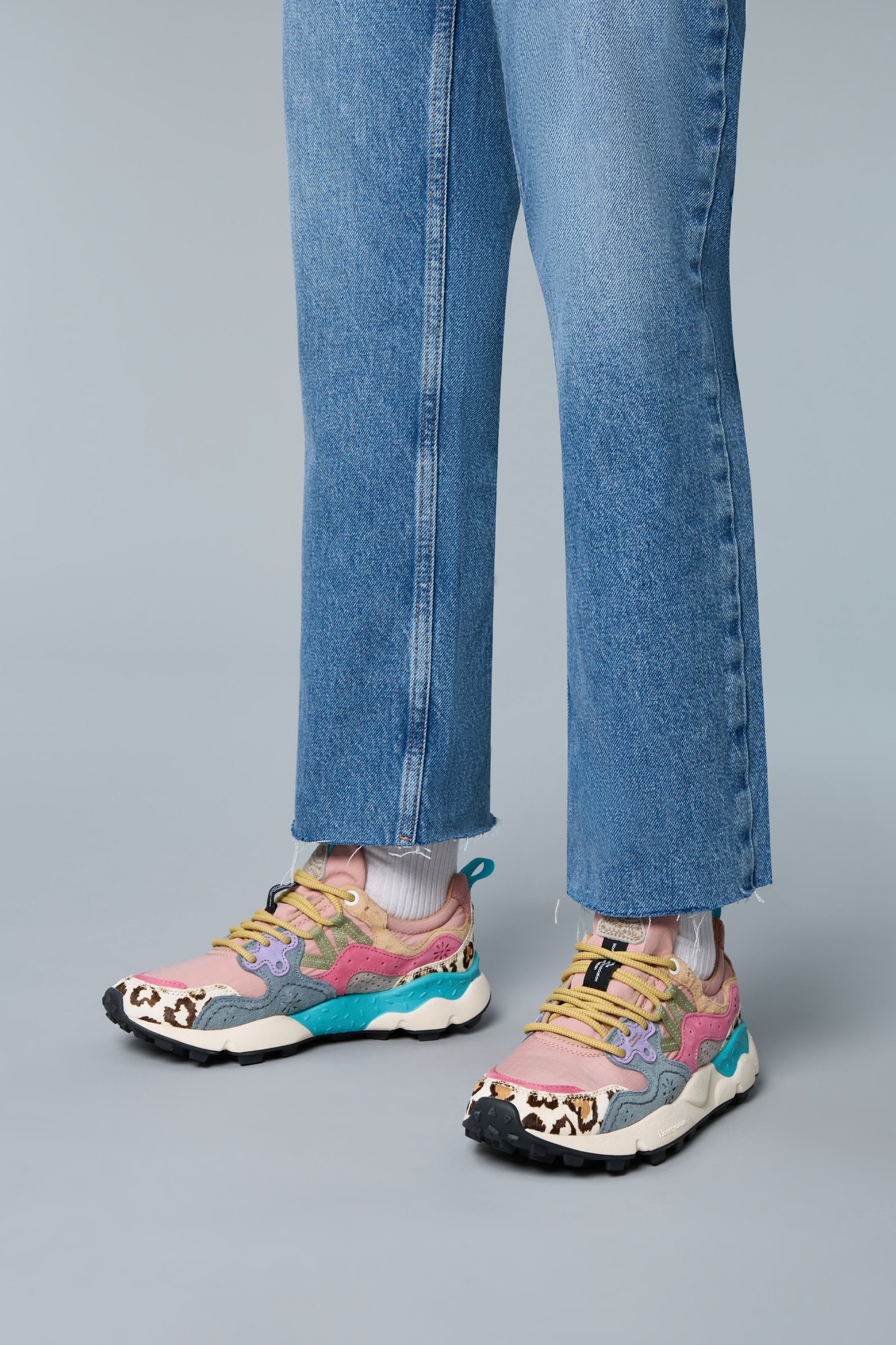 YAMANO 3 WOMAN - Suede and technical fabric sneakers - Pink-Grey