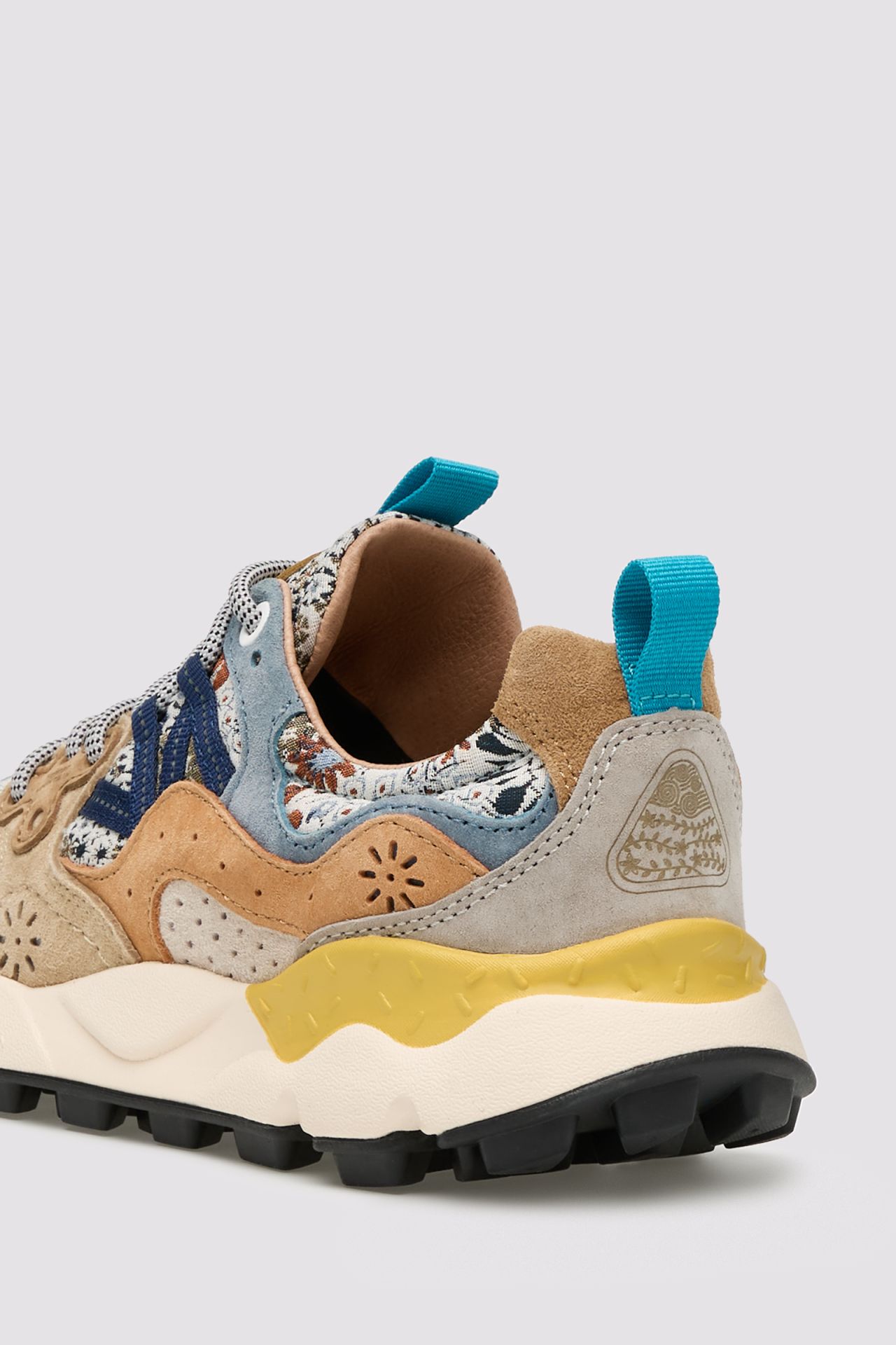 YAMANO 3 WOMAN Synthetic and fabric sneakers - Beige-Grey