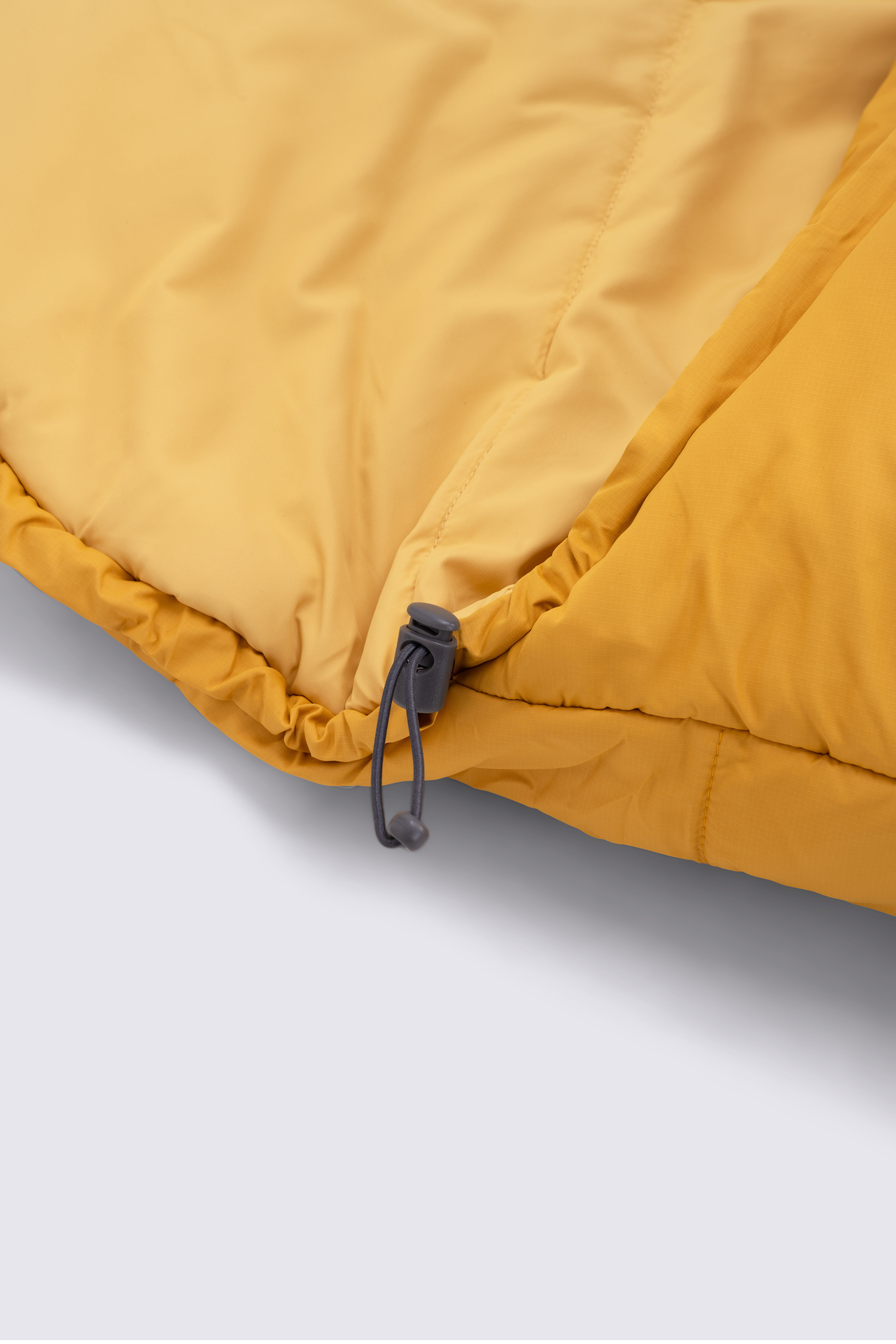 Macpac Standard Roam 200 Synthetic Sleeping Bag (-1°C)