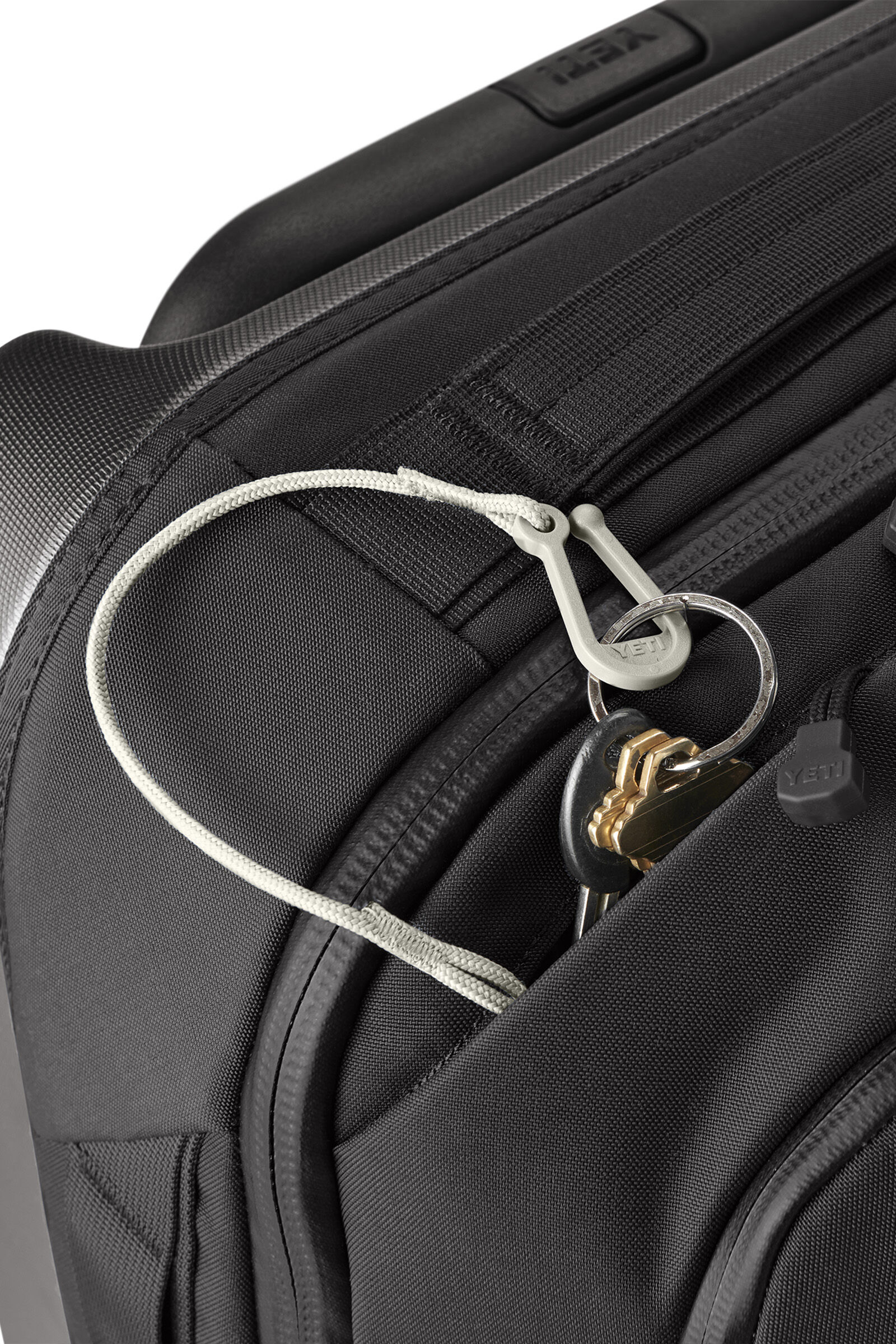 YETI® Crossroads® 35L Wheeled Bag