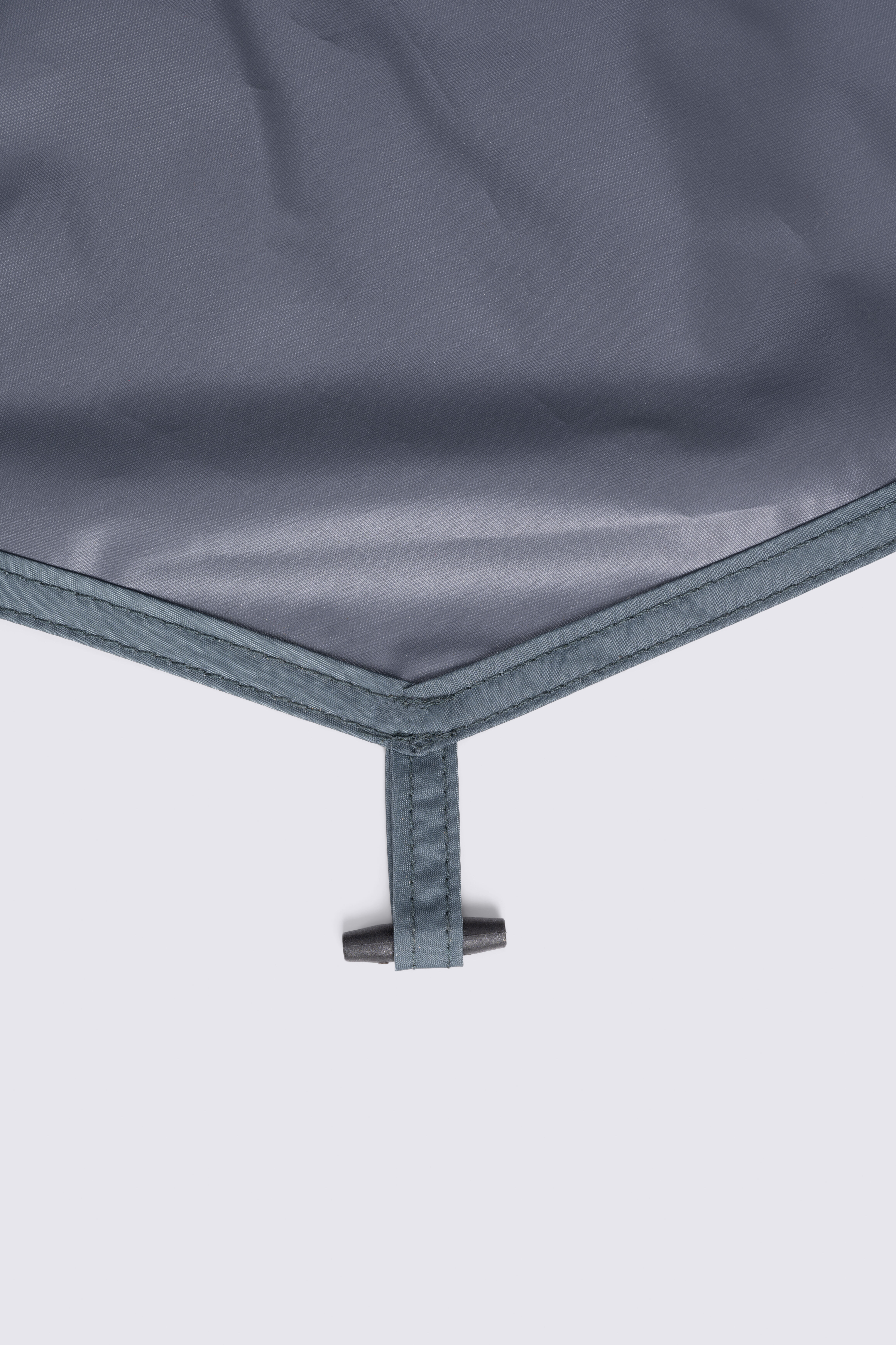 Macpac Beach Shelter