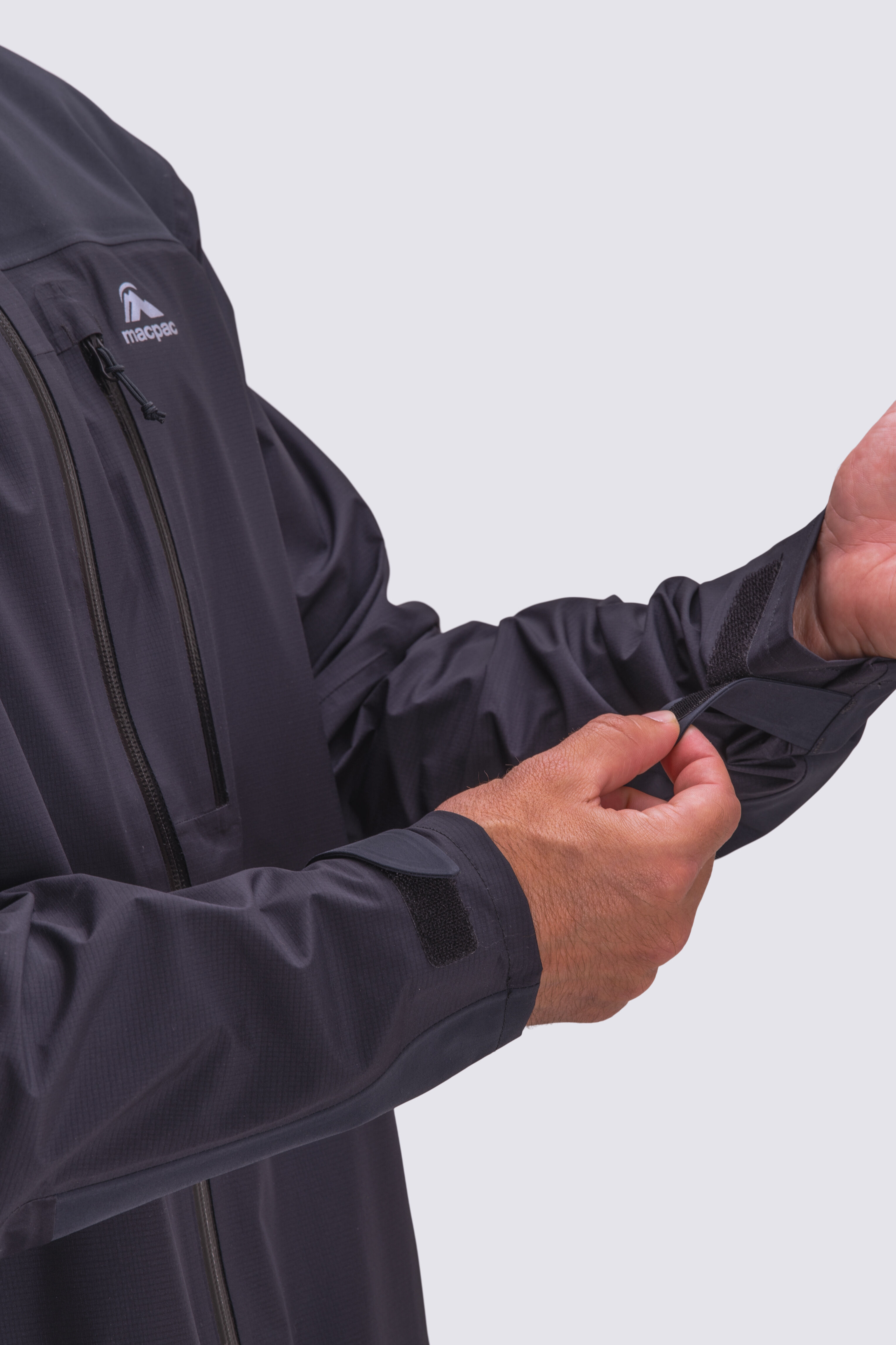 Macpac Men's Traverse Rain Jacket
