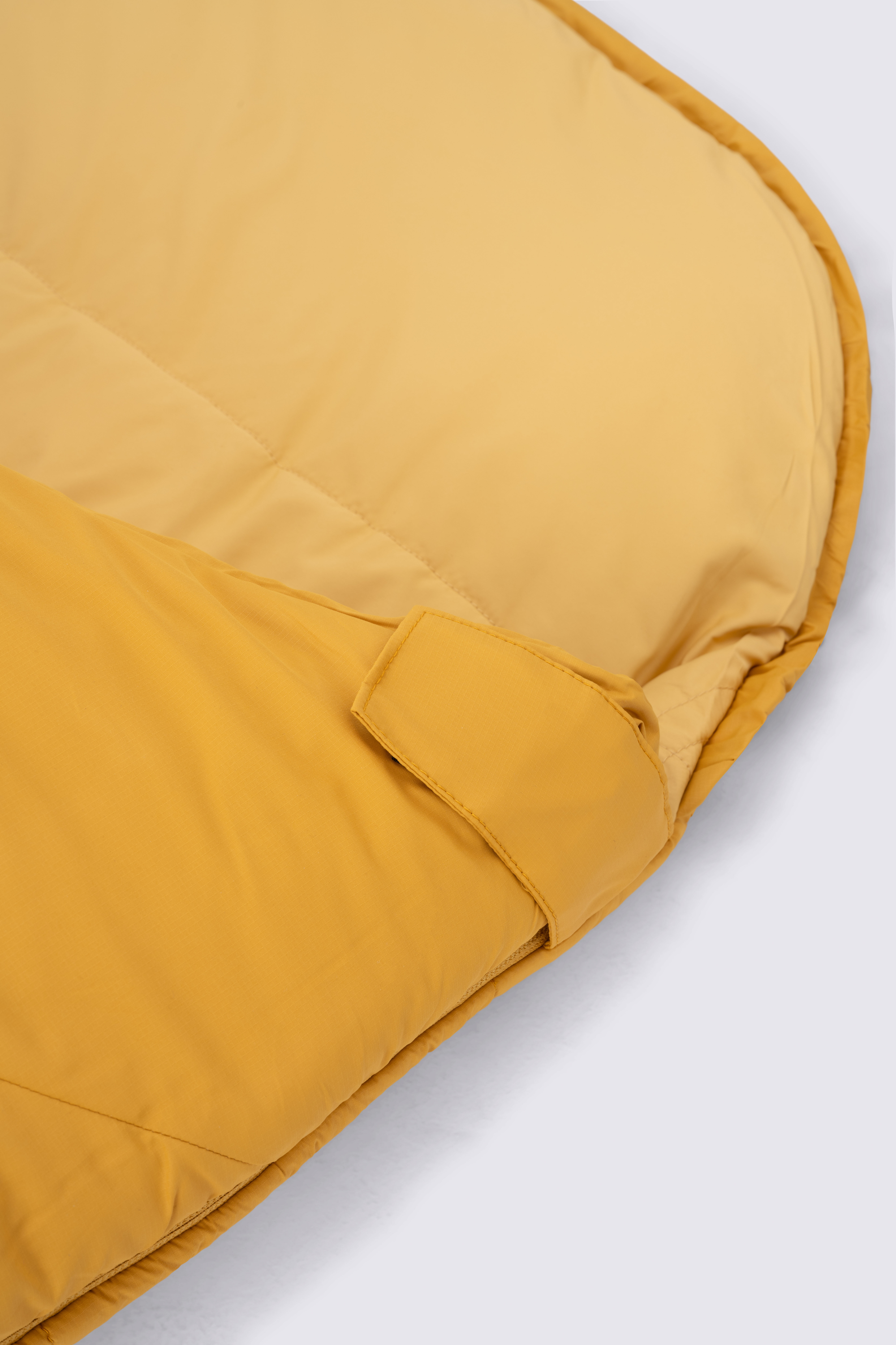 Macpac Standard Roam 200 Synthetic Sleeping Bag (-1°C)