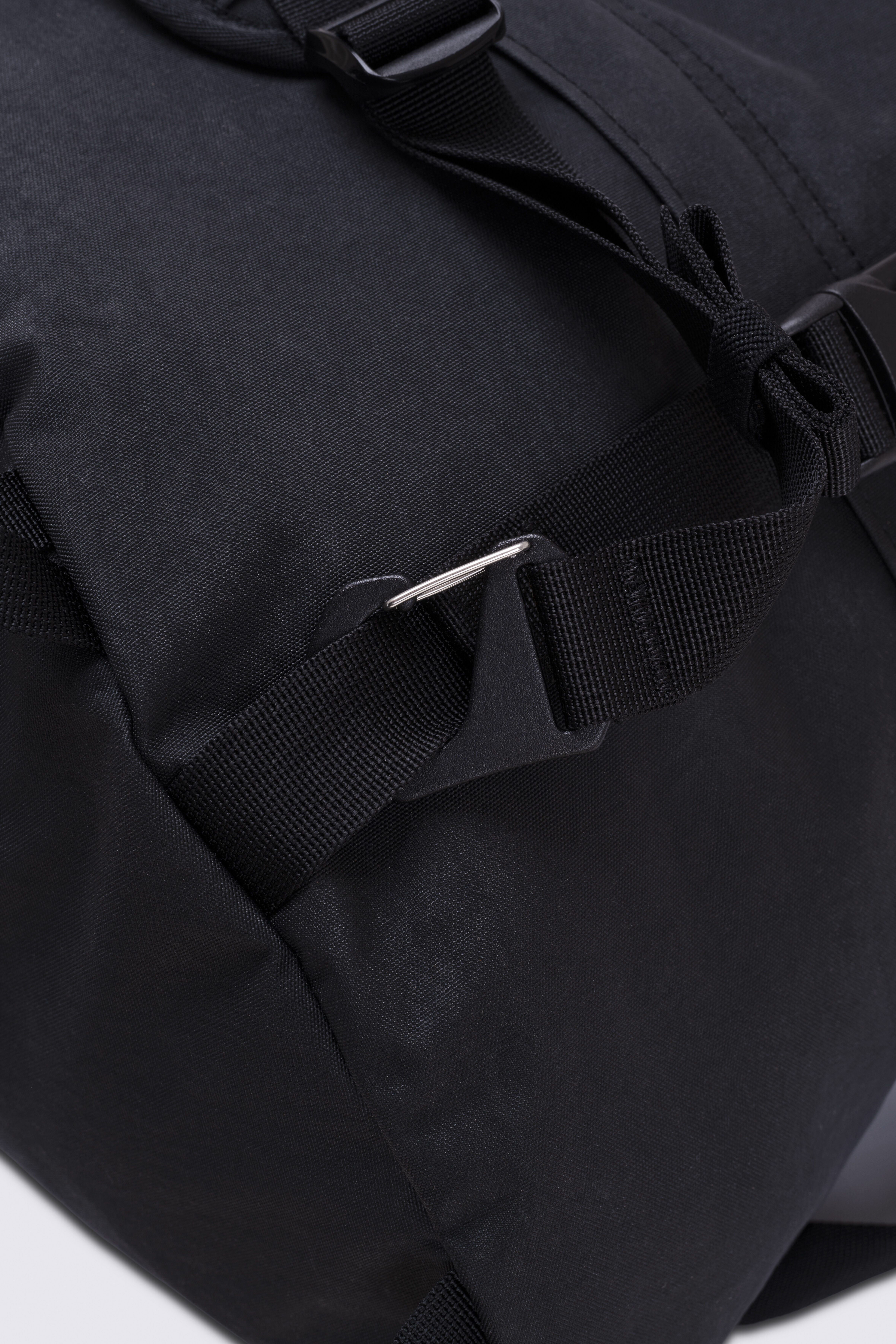 Macpac Quest 40L Duffel Bag