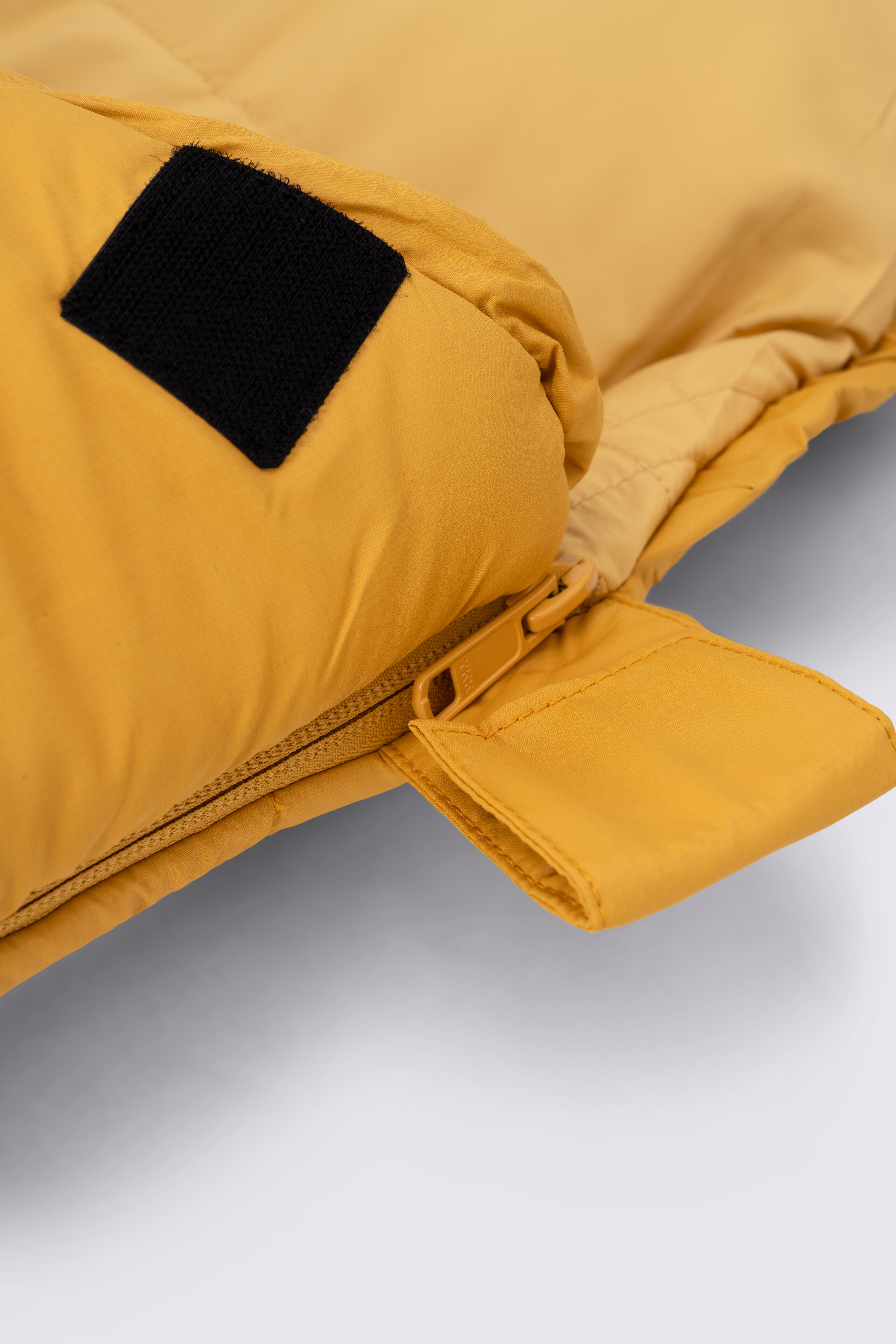 Macpac Standard Roam 200 Synthetic Sleeping Bag (-1°C)