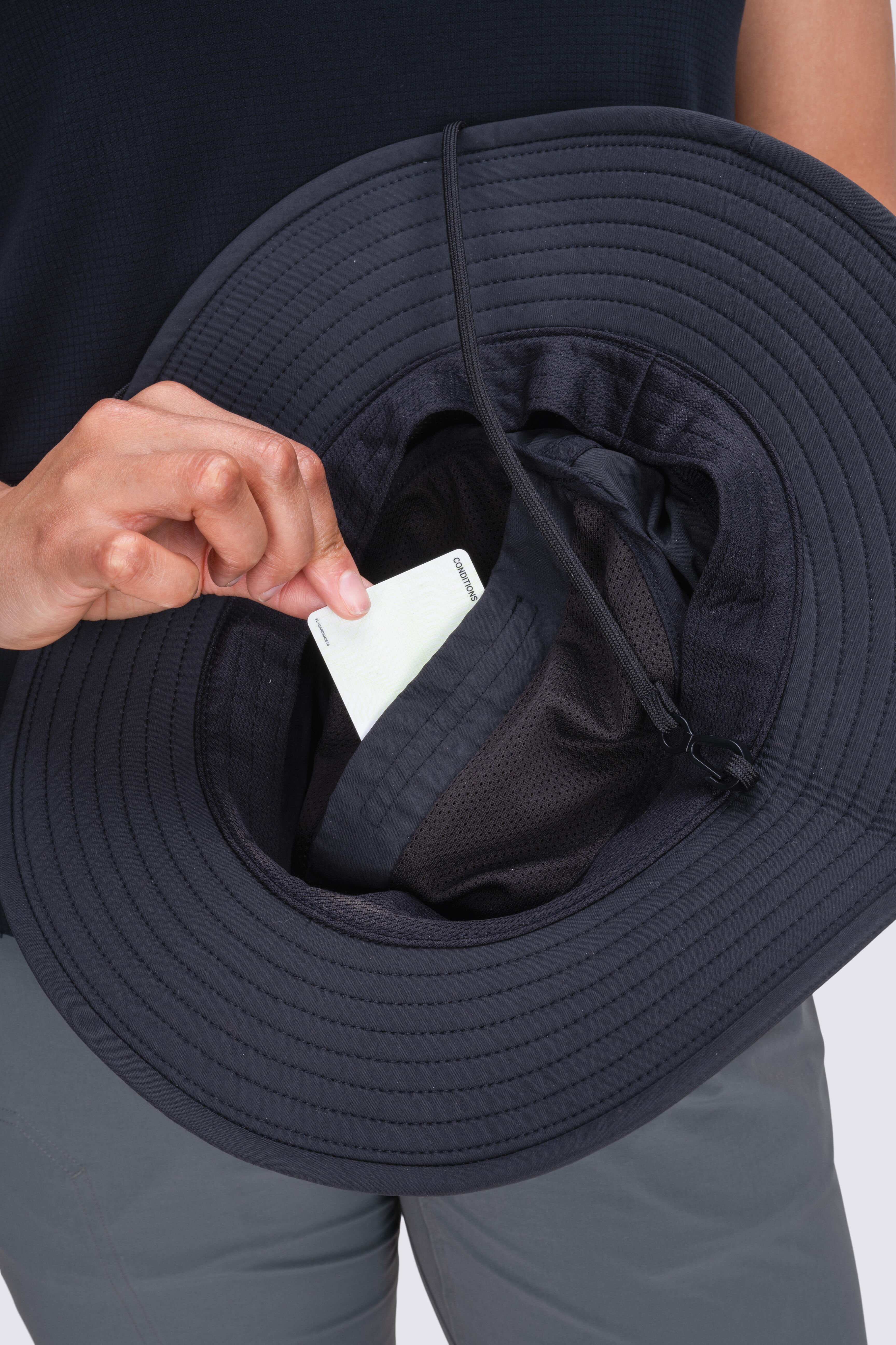 Macpac Utility Bucket Hat