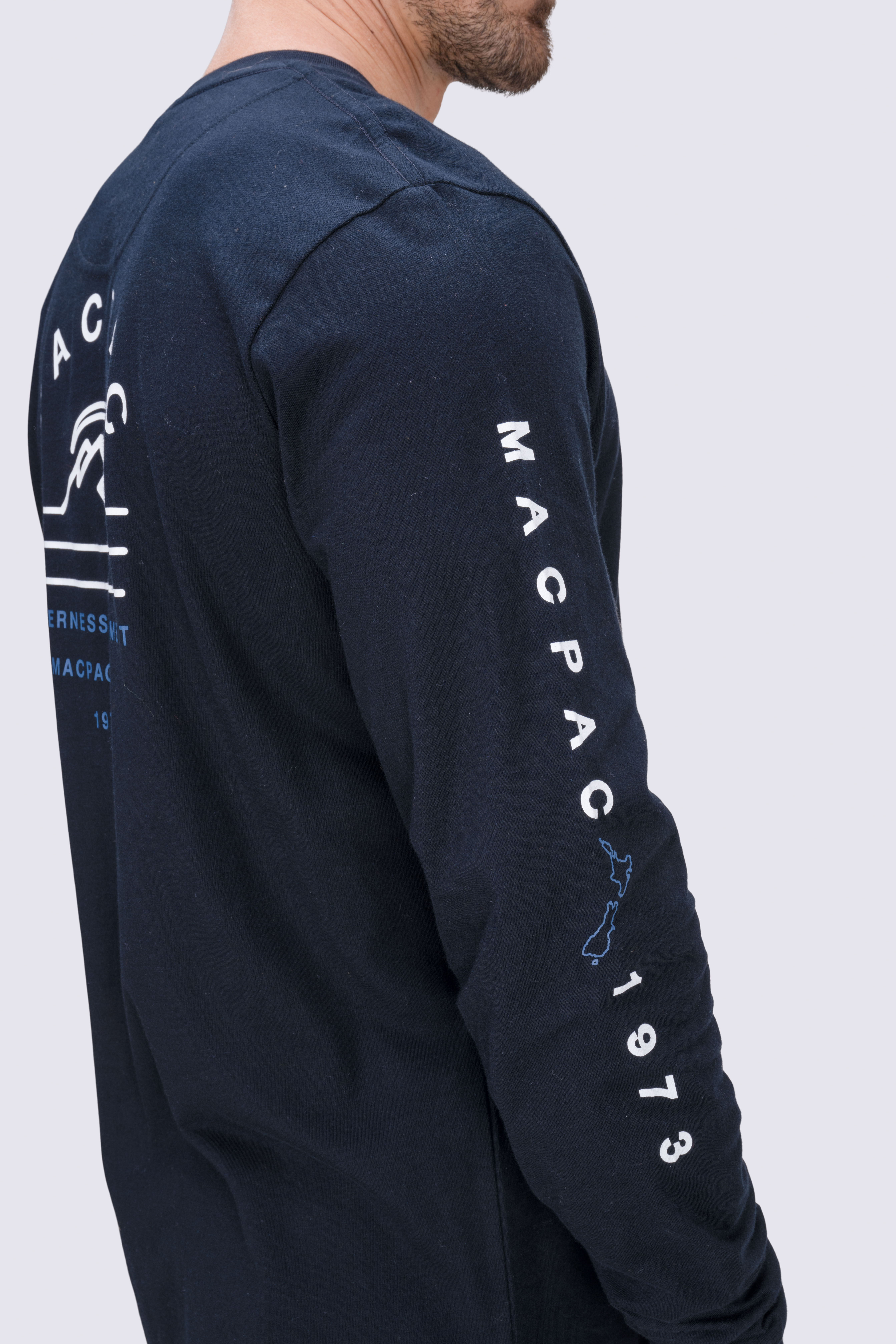 Macpac Men's Alps Fairtrade Organic Cotton Long Sleeve T—Shirt