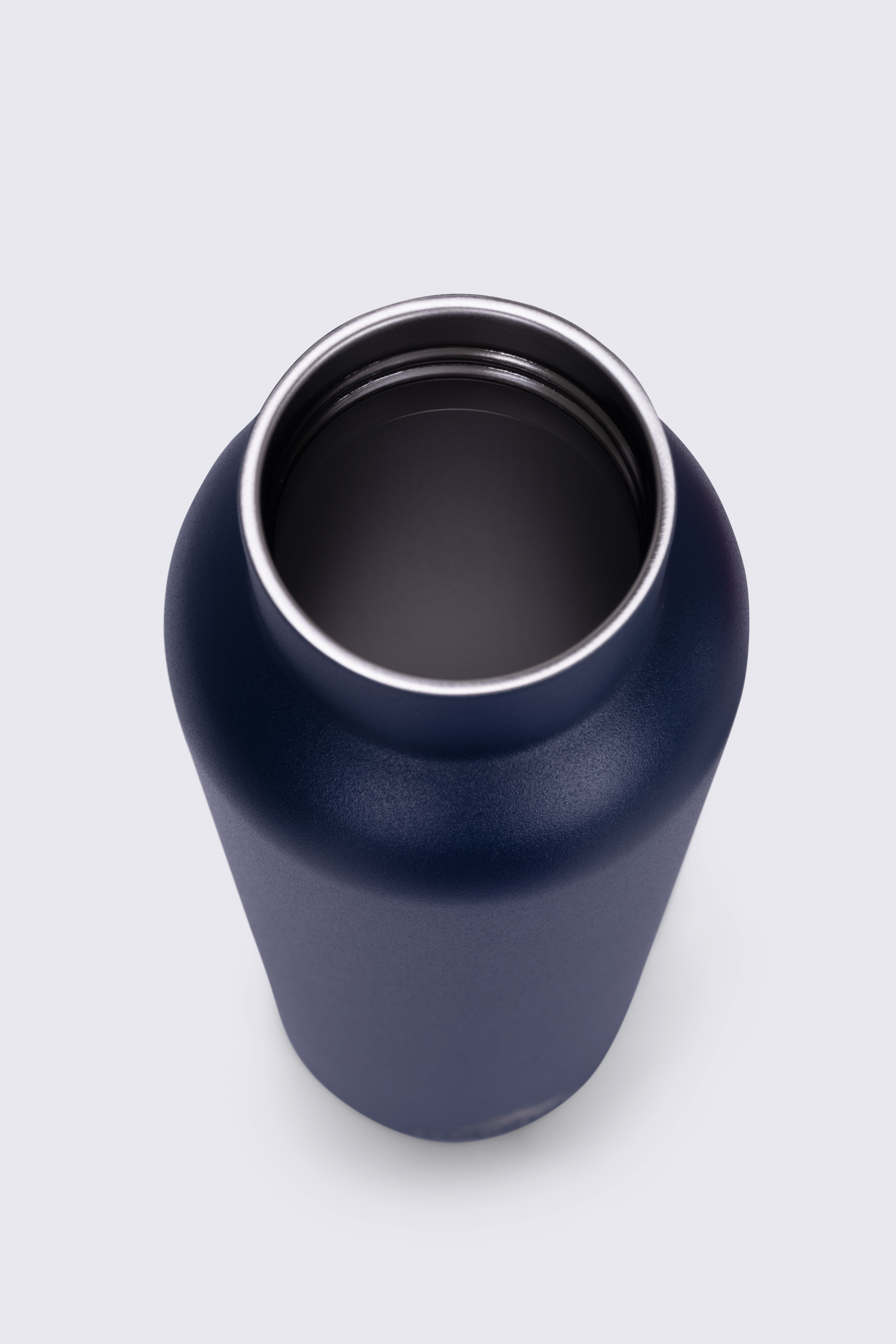 Macpac Insulated Standard Bottle with Straw Lid — 630ml