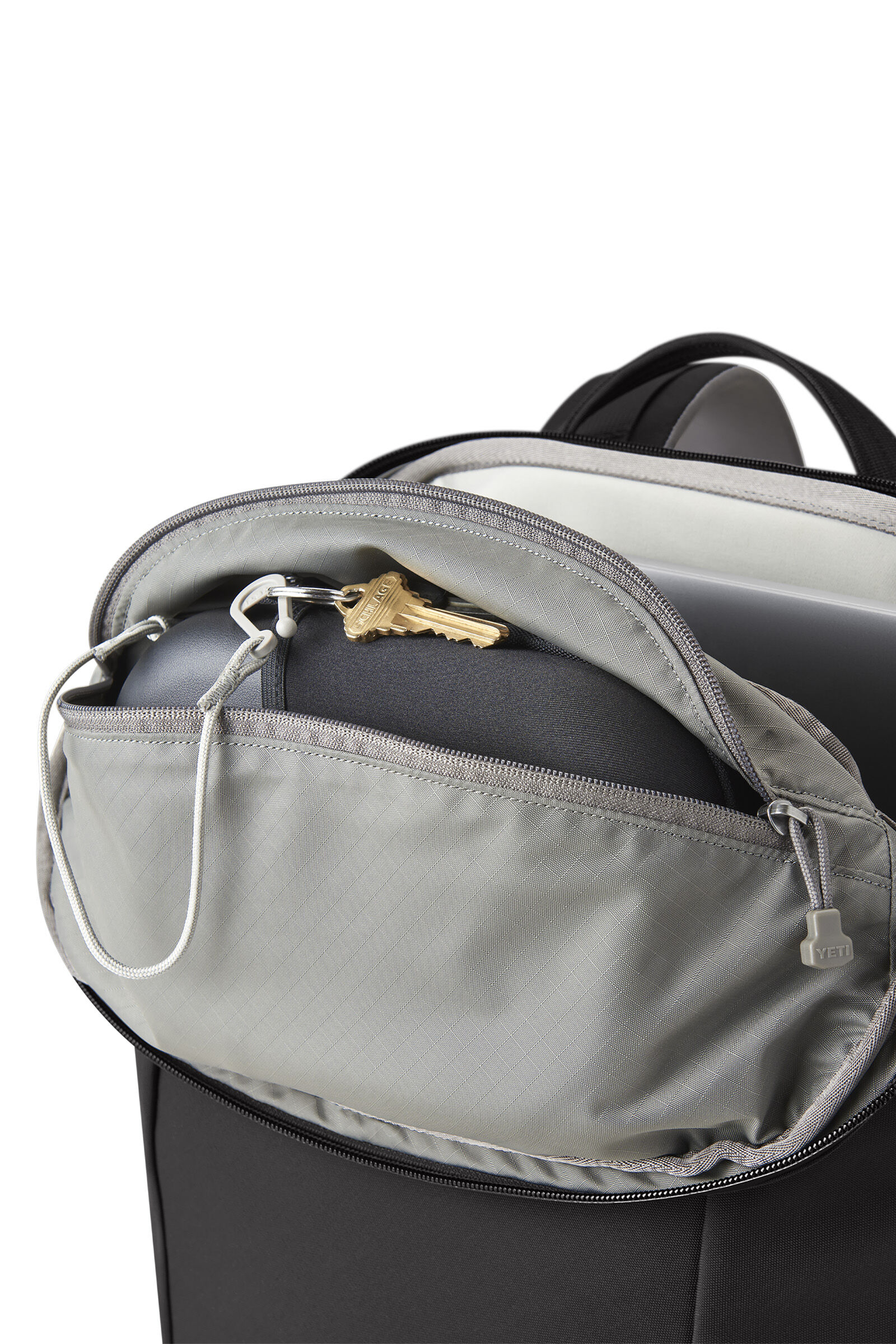 YETI® Crossroads® 22L Backpack