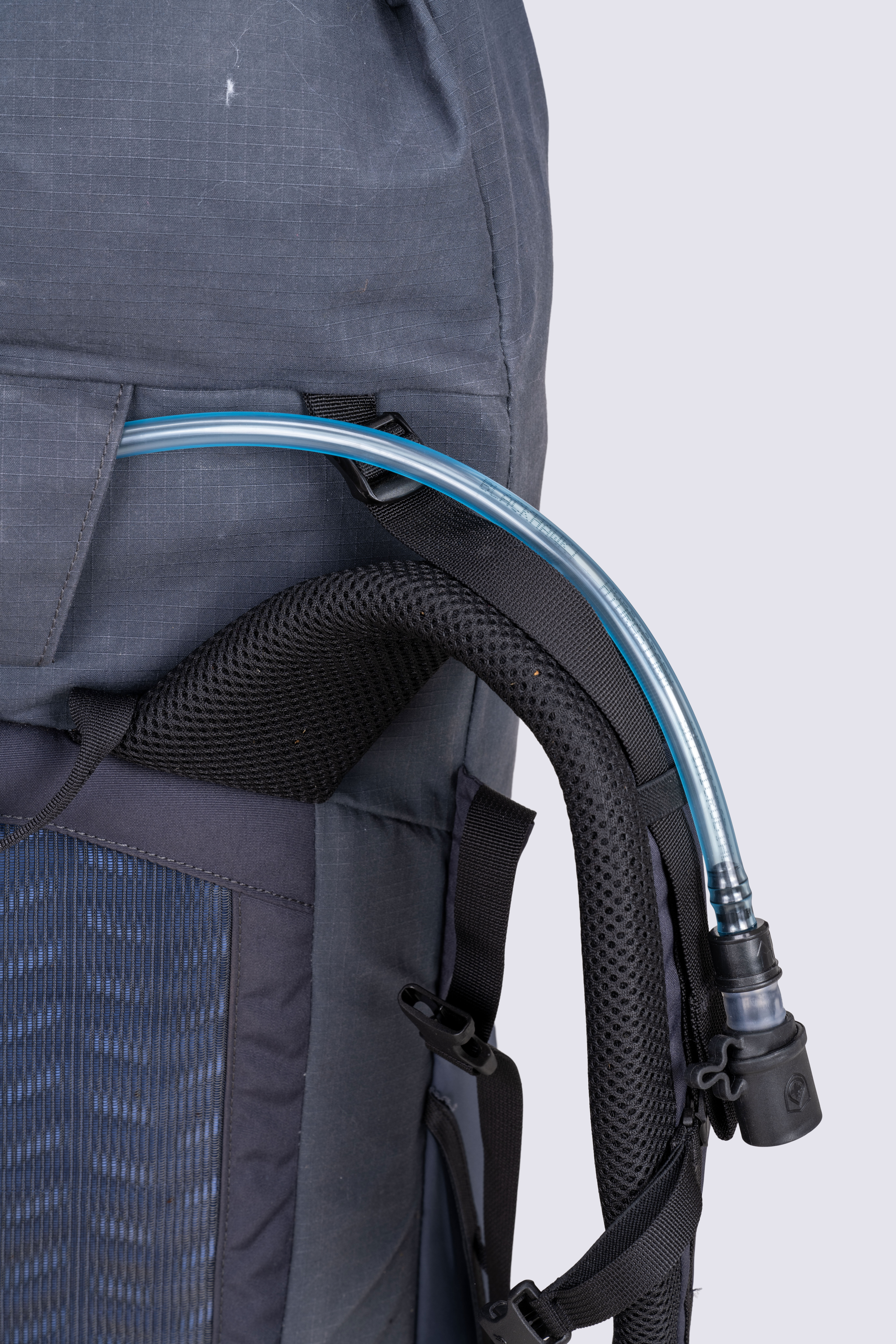 Macpac Te Araroa 60L Hiking Backpack