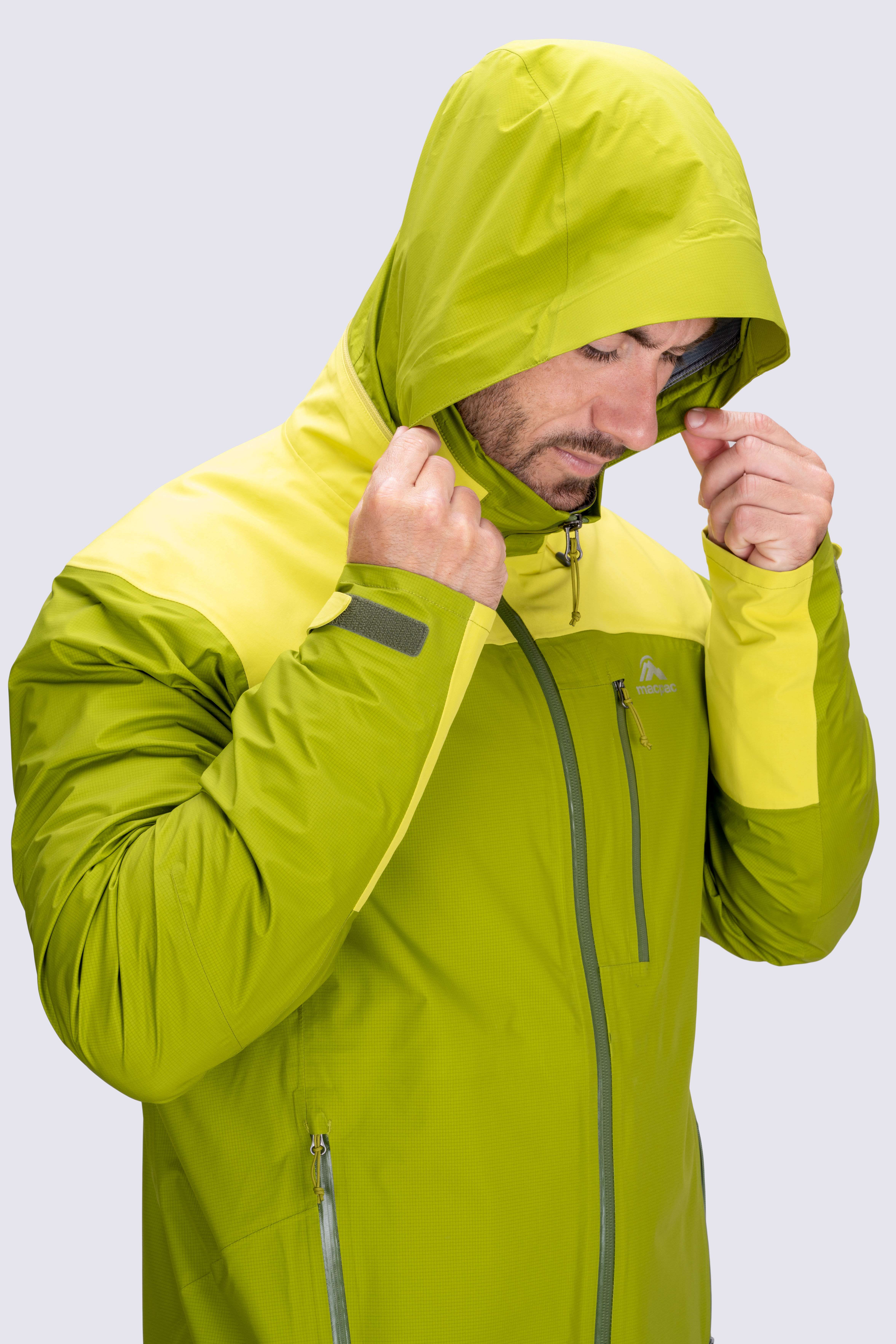 Macpac Men's Traverse Rain Jacket