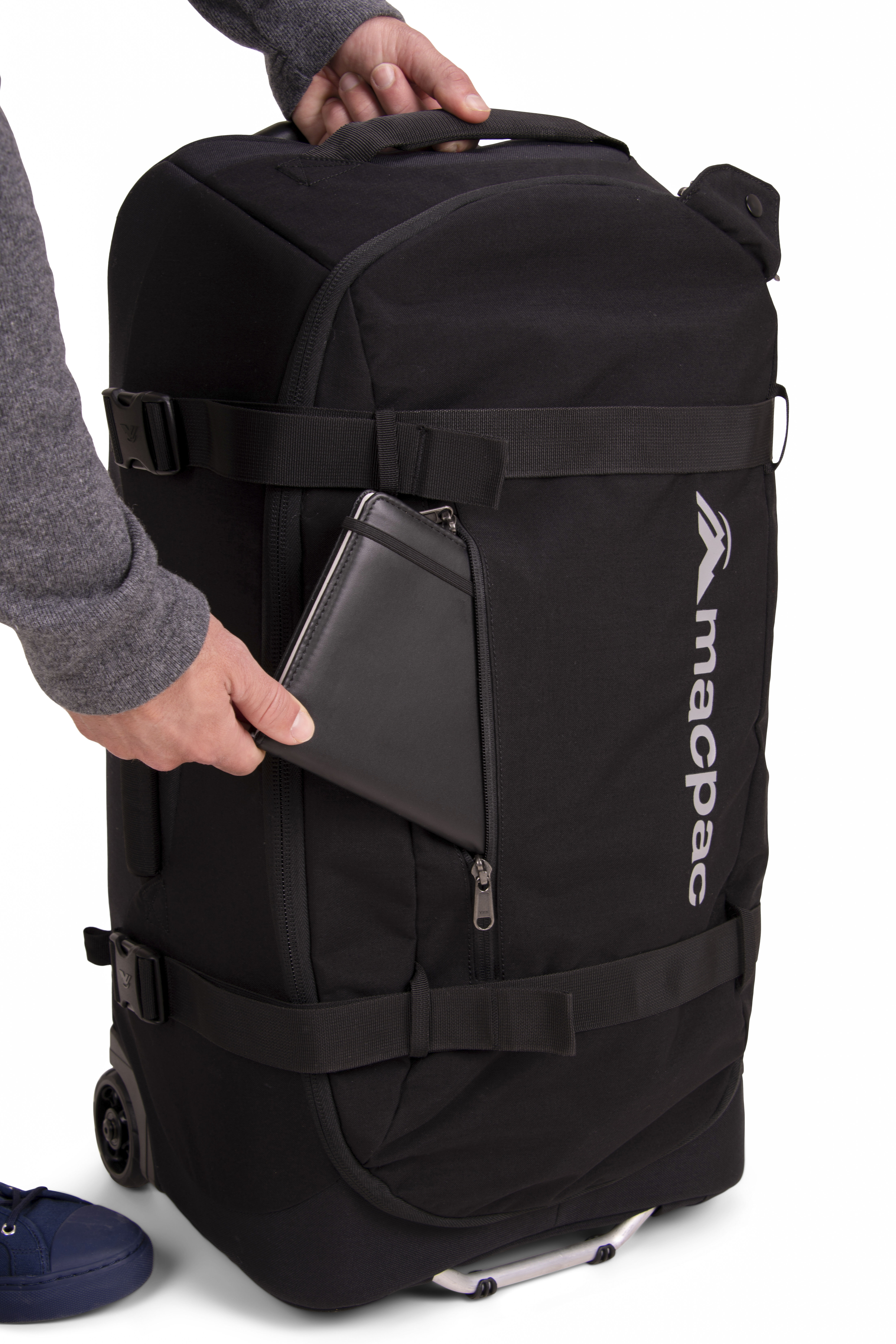 Macpac Global 55L Travel Bag