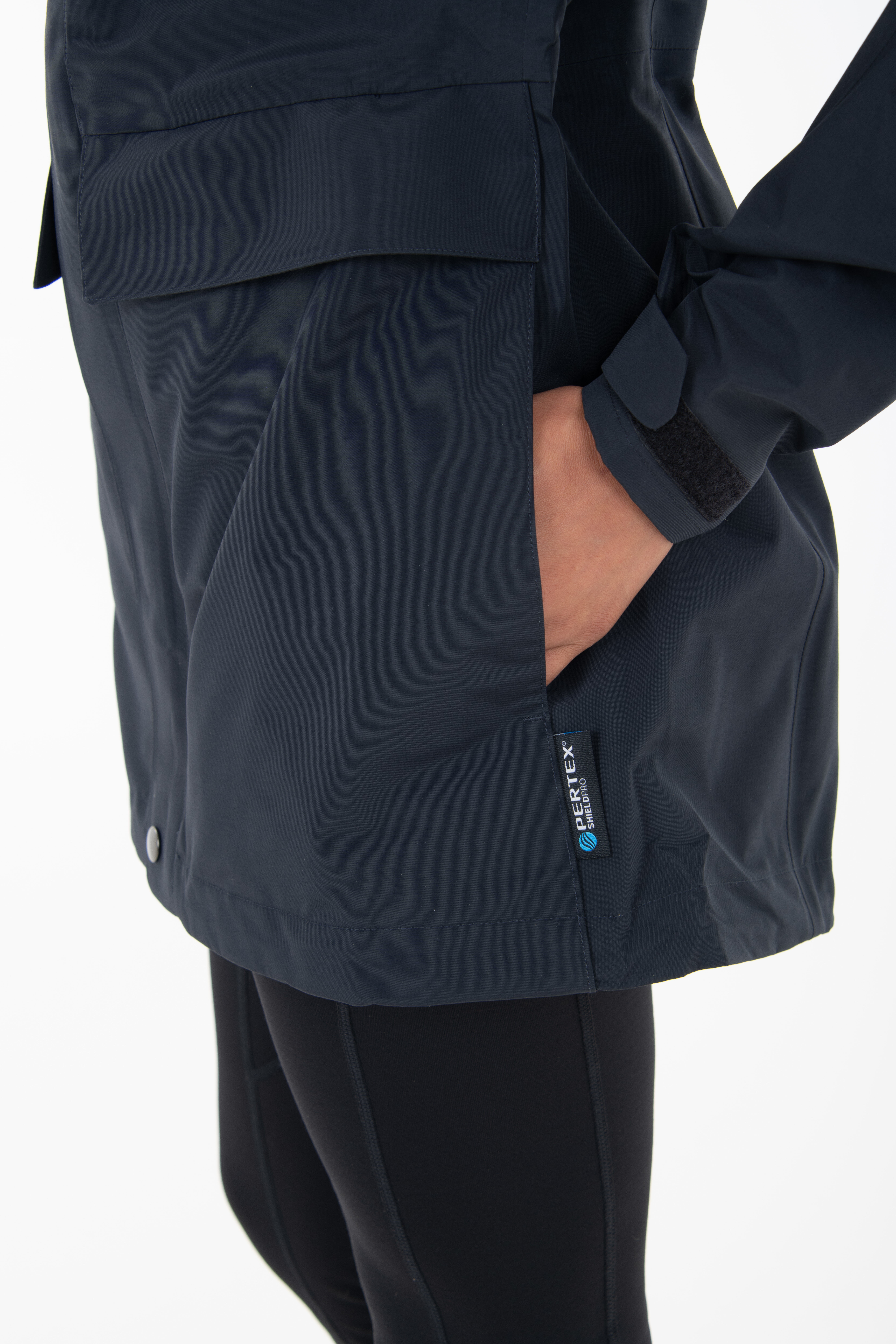 Macpac Women's Resolution Raincoat