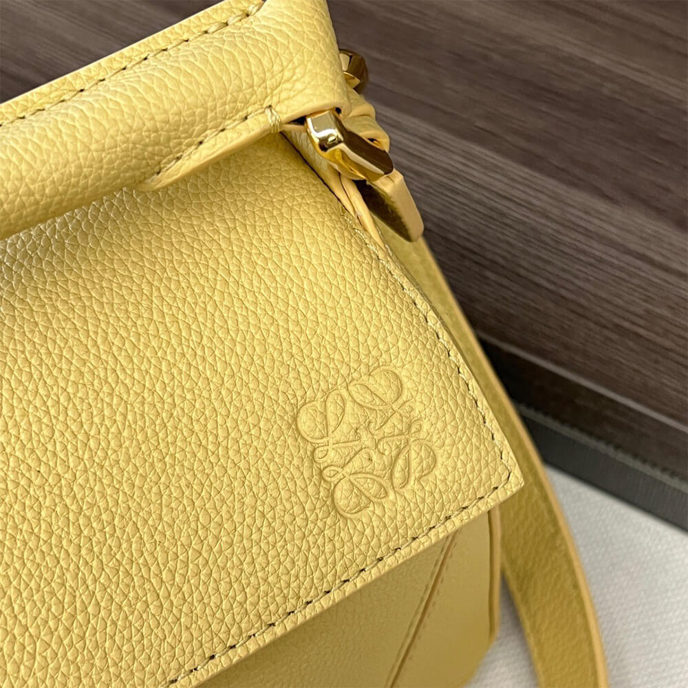 LOEWE Small Puzzle Bag - Soul Replicas
