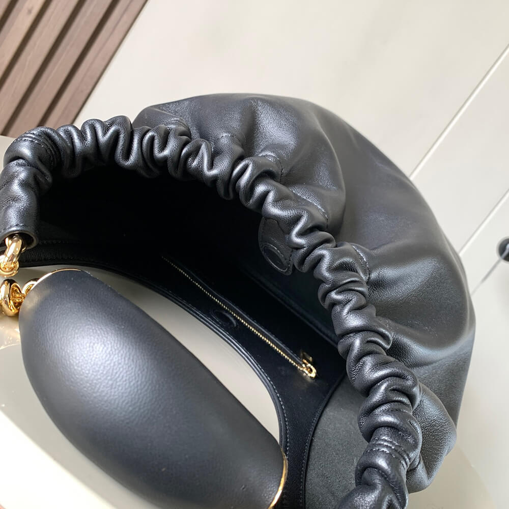 Loewe Small Squeeze bag in nappa lambskin - Soul Replicas