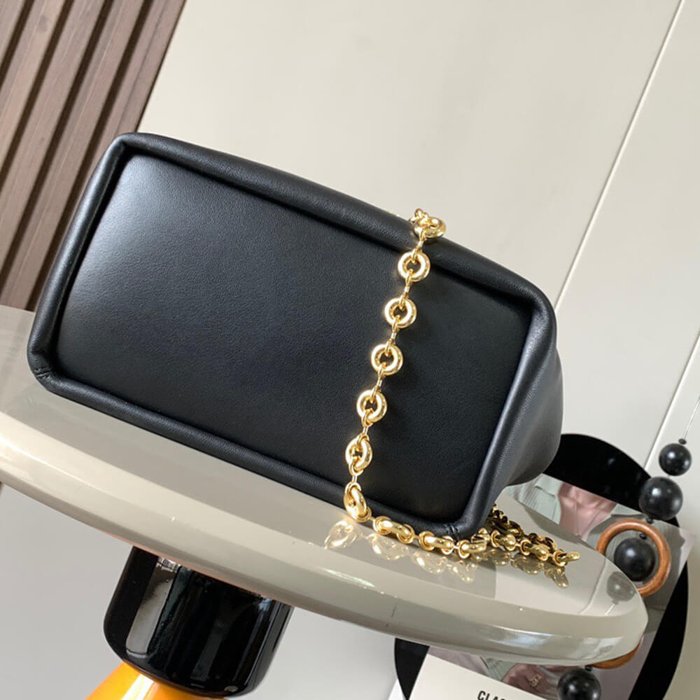 Loewe Small Squeeze bag in nappa lambskin - Soul Replicas