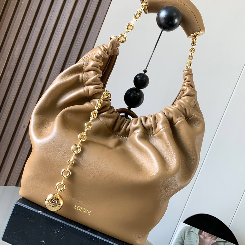 Loewe Small Squeeze bag in nappa lambskin - Soul Replicas