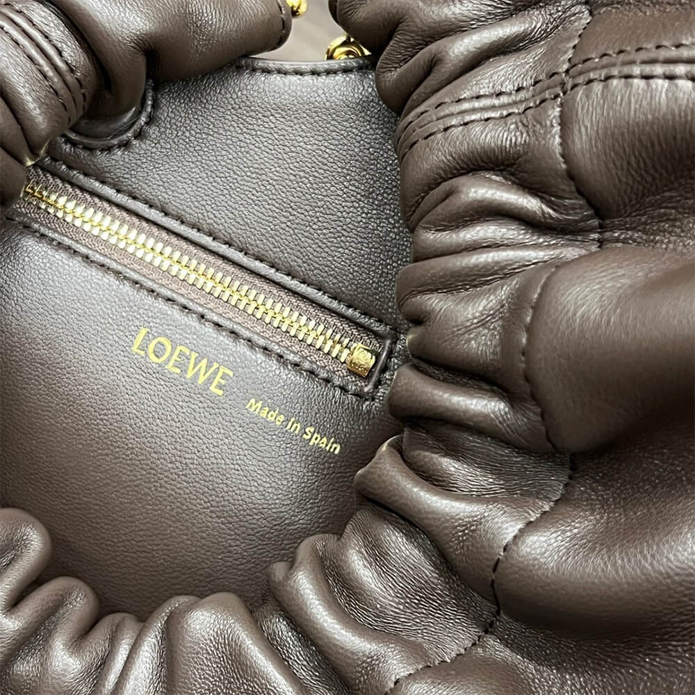 Loewe Small Squeeze bag in nappa lambskin - Soul Replicas