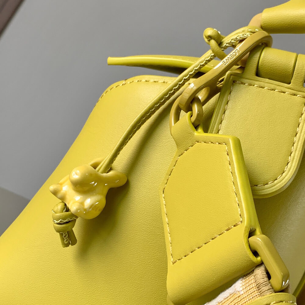 LOEWE Small Puzzle Bag - Soul Replicas