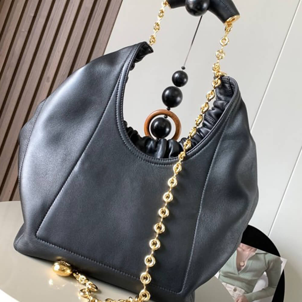 Loewe Medium Squeeze bag in nappa lambskin - Soul Replicas