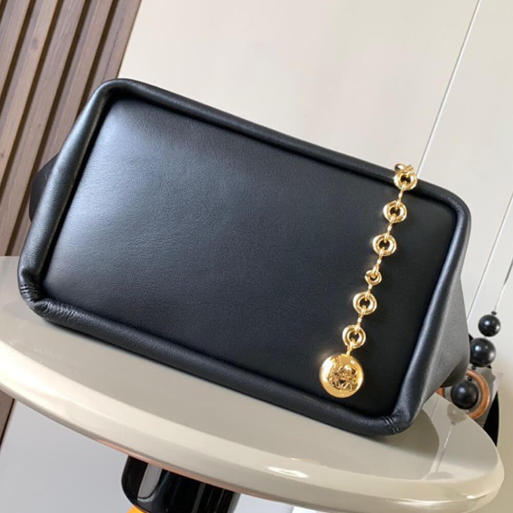 Loewe Medium Squeeze bag in nappa lambskin - Soul Replicas