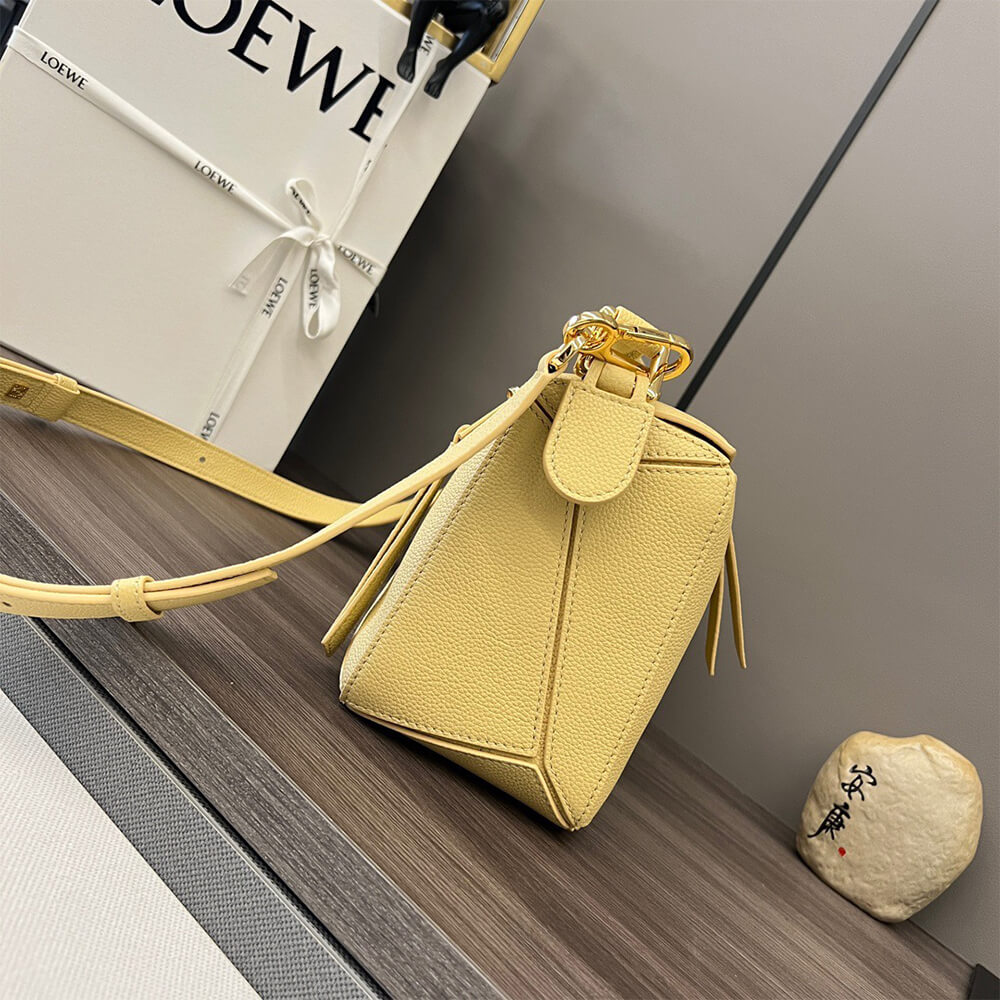 LOEWE Small Puzzle Bag - Soul Replicas