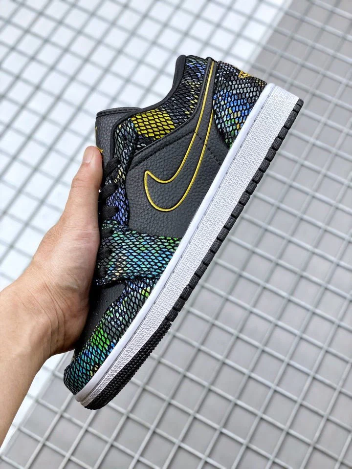 JORDAN 1 LOW x MULTICOLOR SNAKESKIN - Soul Replicas