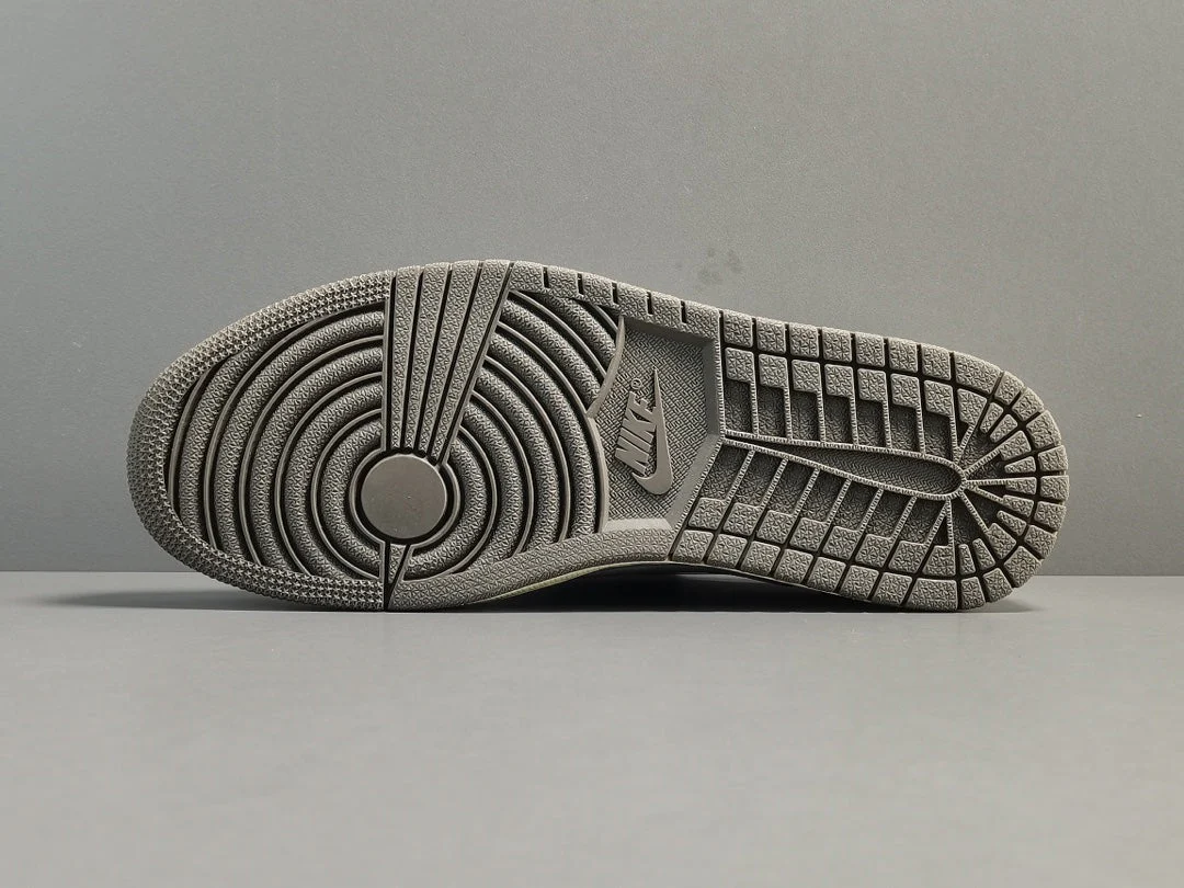 JORDAN 1 LOW x TRAVIS SCOTT REVERSE MOCHA - Soul Replicas