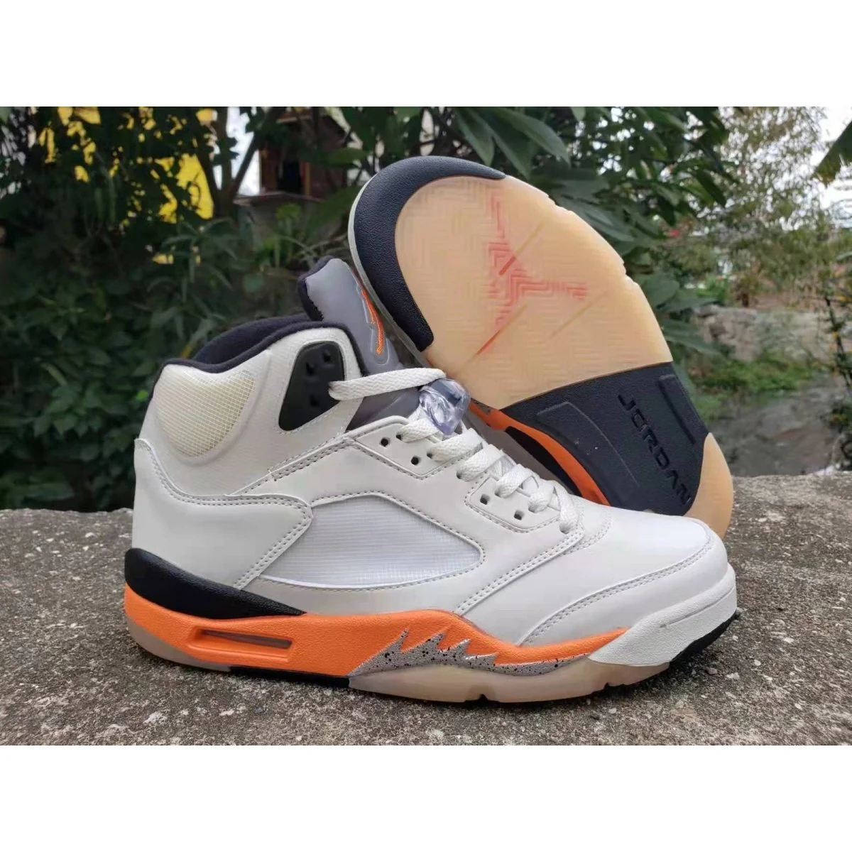 JORDAN 5 RETRO x SHATTERED BACKBOARD - Soul Replicas