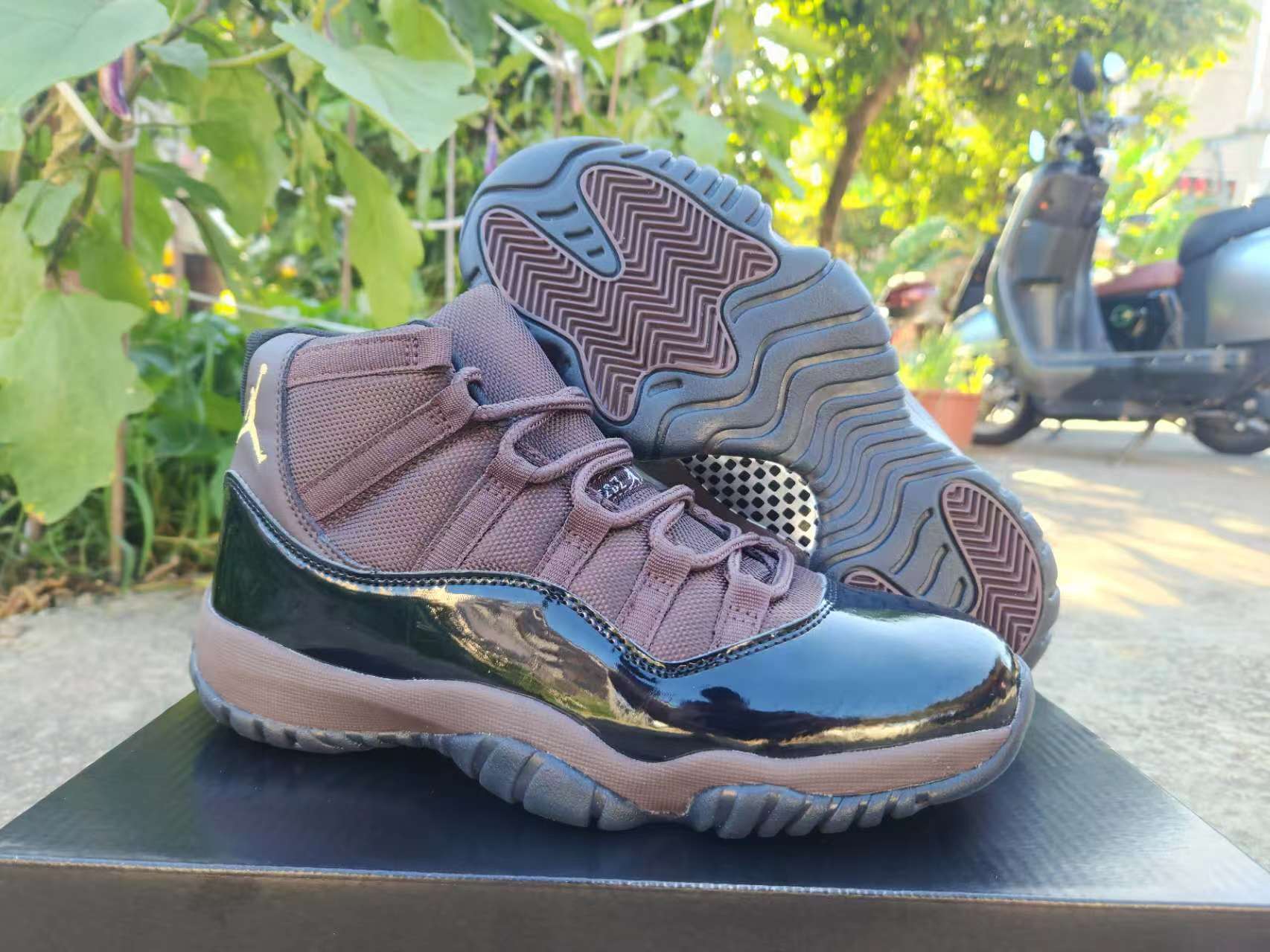 JORDAN 11 Brown - Soul Replicas