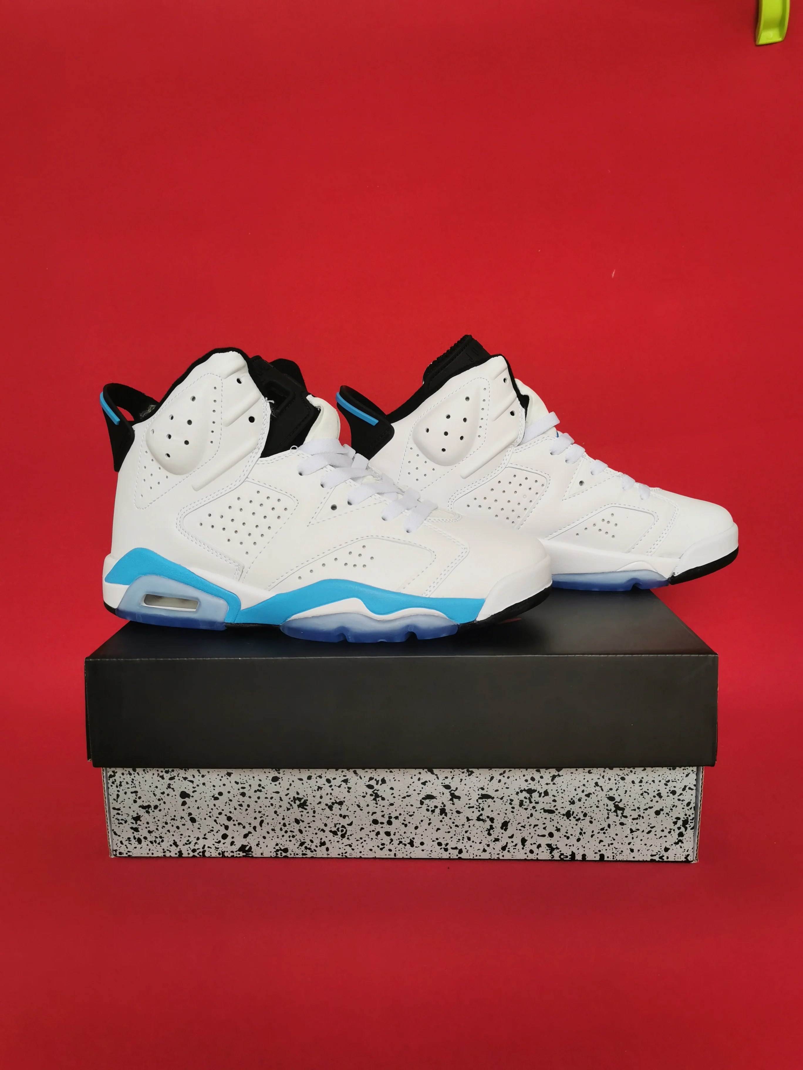 Jordan 6 White and Blue - Soul Replicas