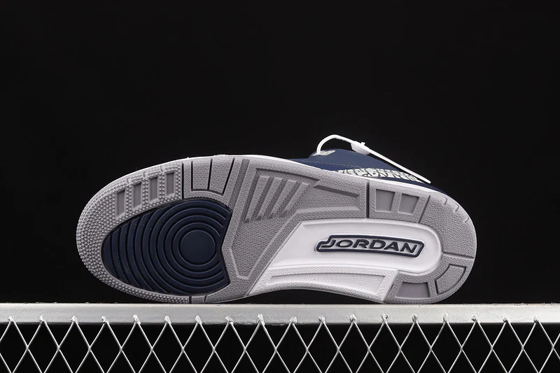 AIR JORDAN 3 RETRO GEORGETOWN MIDNIGHT NAVY/CEMENT GREY/WHITE - Soul Replicas
