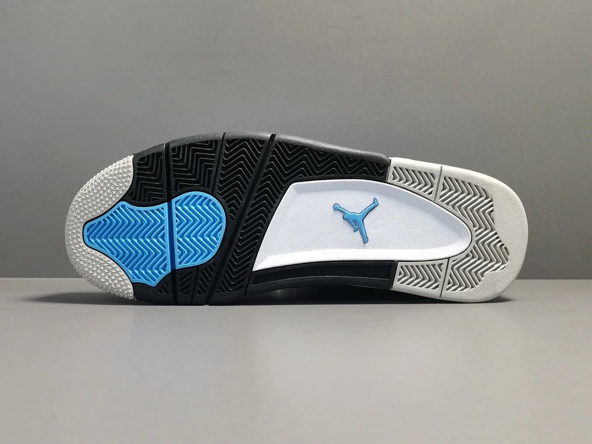 JORDAN 4 x UNIVERSITY BLUE - Soul Replicas