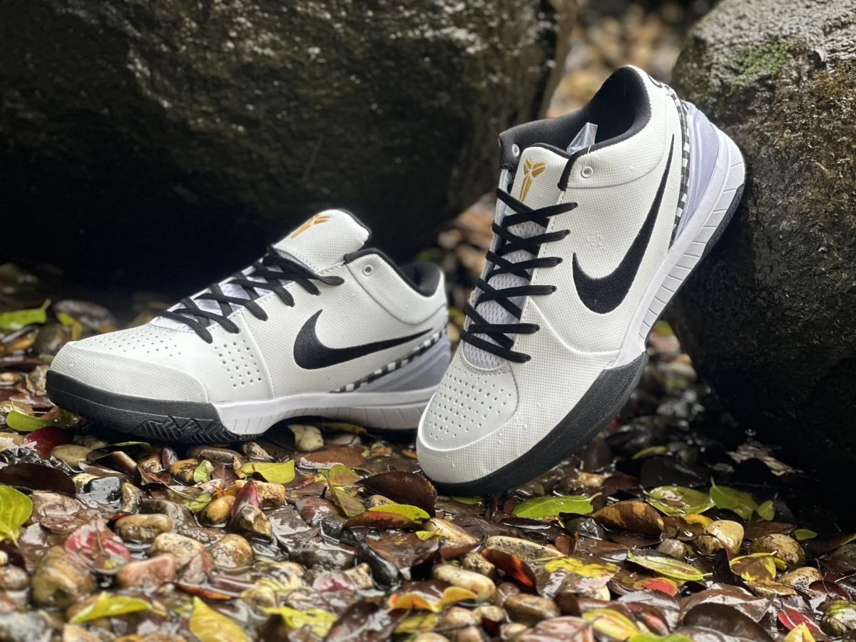 NIKE KOBE 4 PROTRO x MAMBACITA GIGI - Soul Replicas