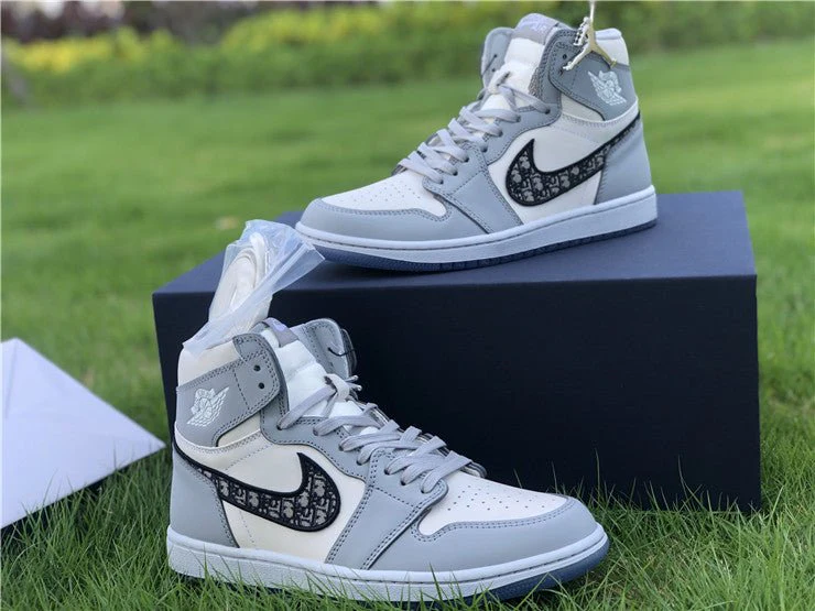 JORDAN 1 RETRO HIGH x DIOR - Soul Replicas