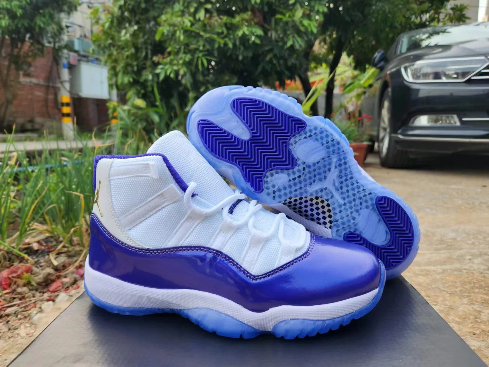 JORDAN 11 Purple and White - Soul Replicas
