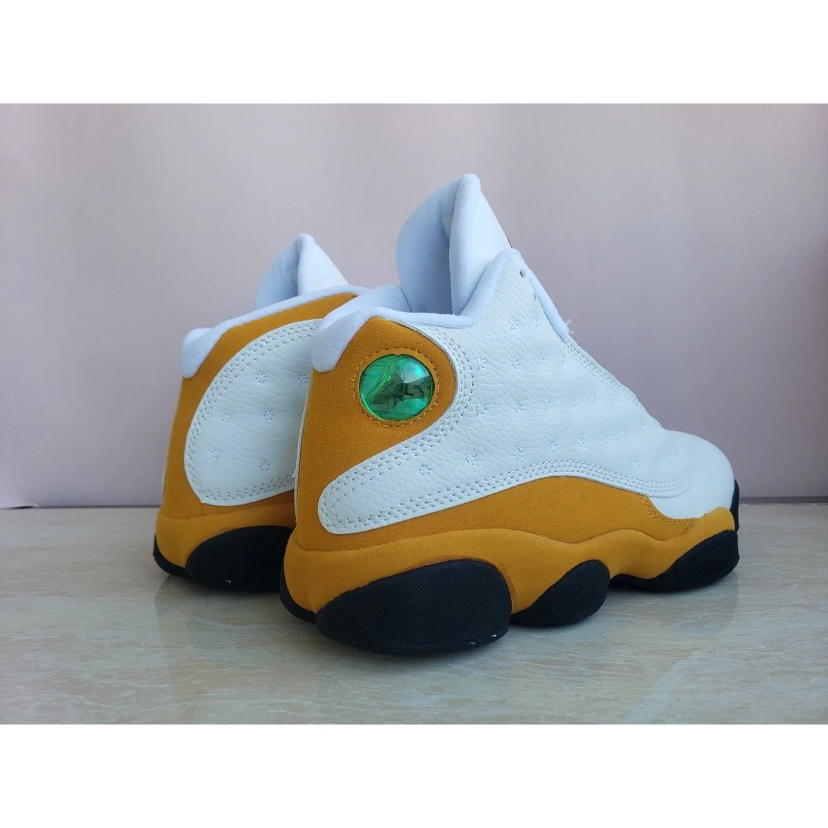 JORDAN 13 RETRO x WHITE ORANGE - Soul Replicas