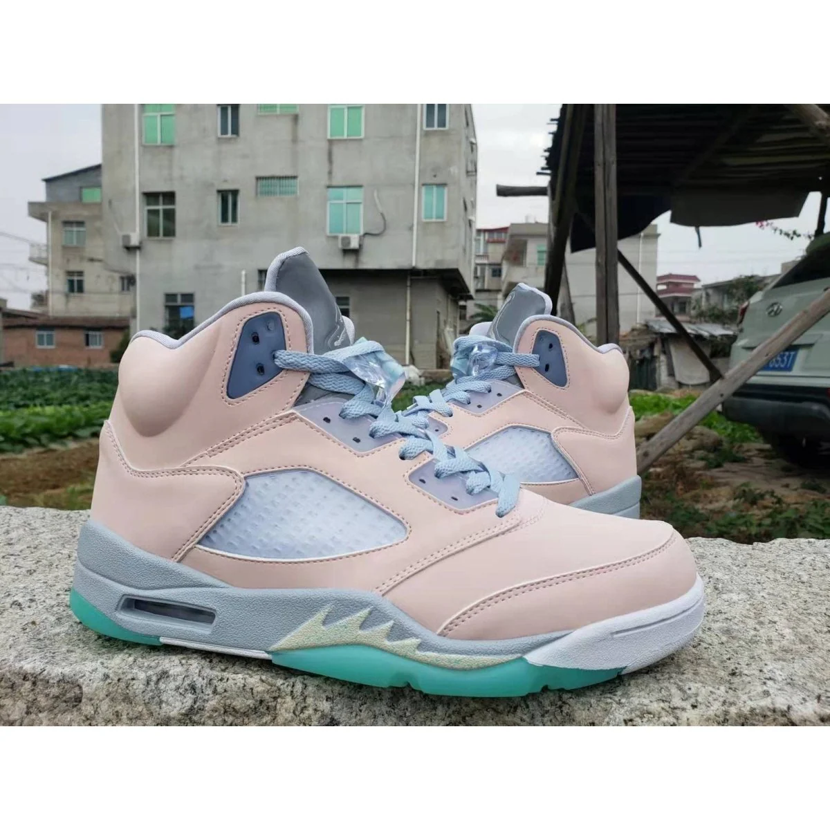 JORDAN 5 RETRO x EASTER 2022 - Soul Replicas