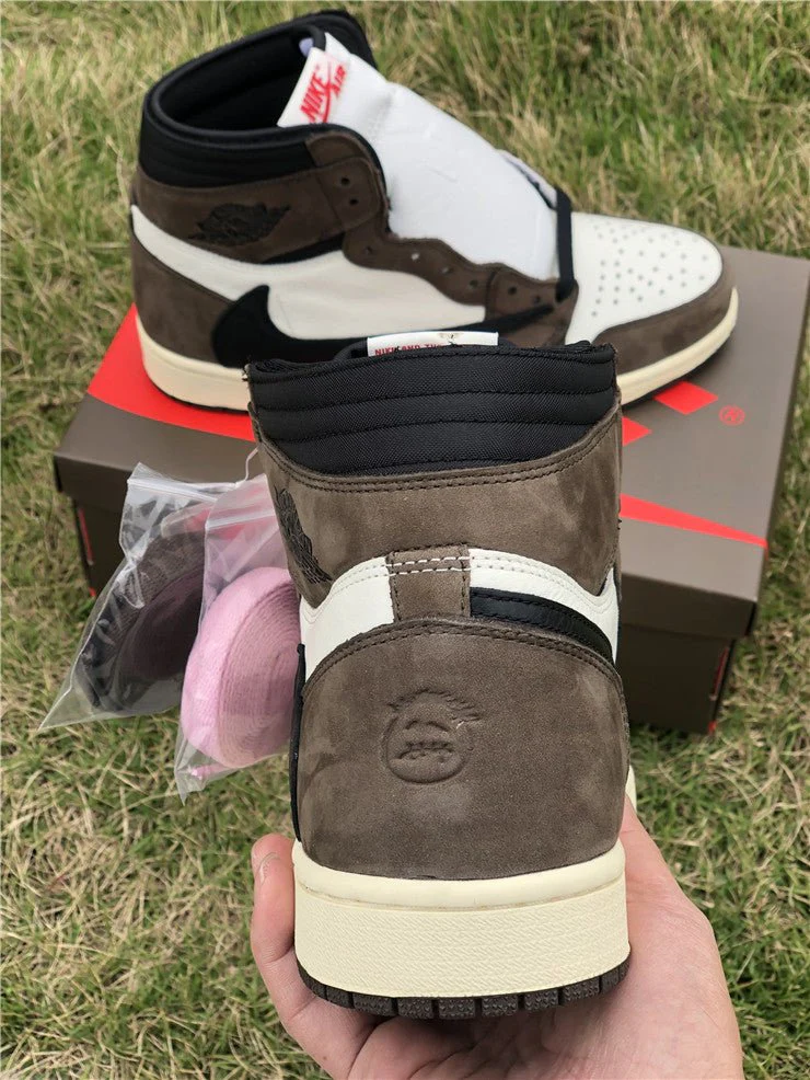 JORDAN 1 RETRO HIGH x TRAVIS SCOTT - Soul Replicas