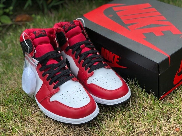 JORDAN 1 RETRO HIGH x SATIN SNAKE CHICAGO - Soul Replicas