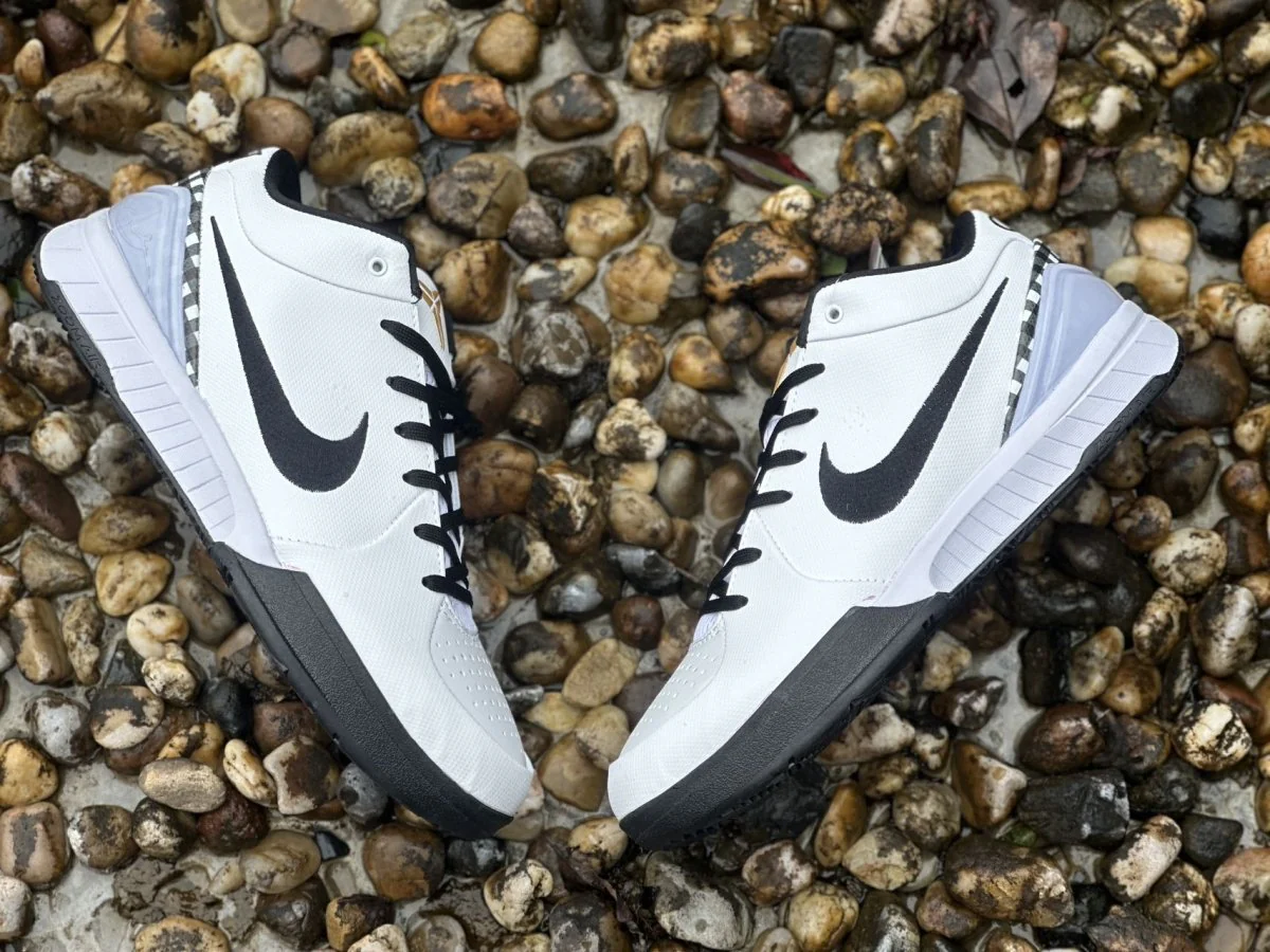 NIKE KOBE 4 PROTRO x MAMBACITA GIGI - Soul Replicas