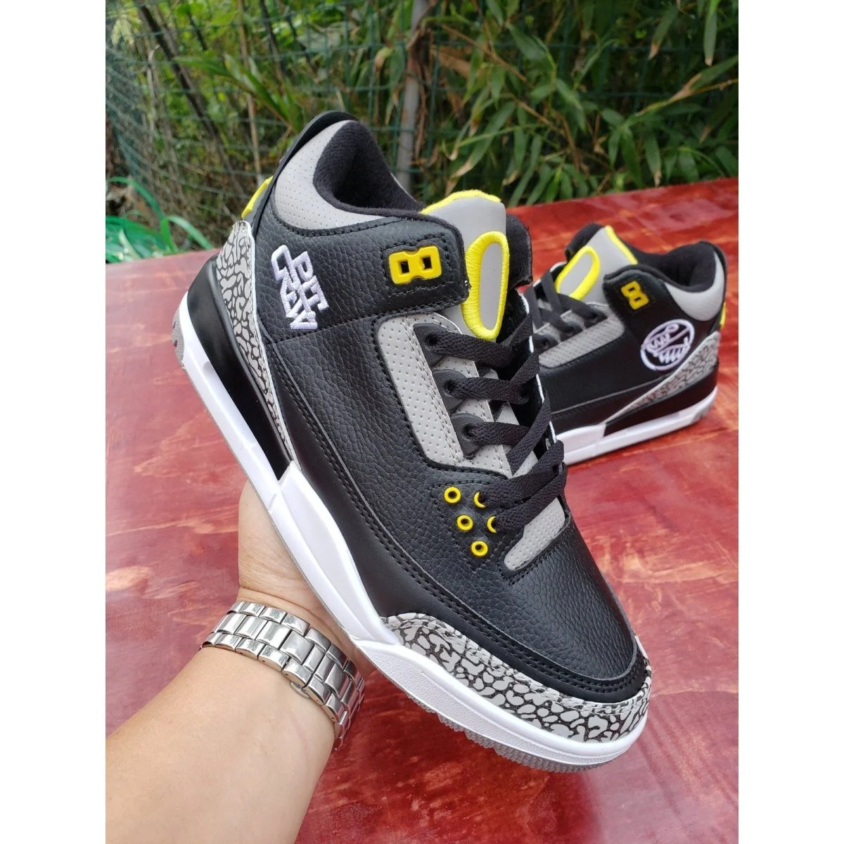 JORDAN 3 RETRO x OREGON DUCKS PIT CREW - Soul Replicas