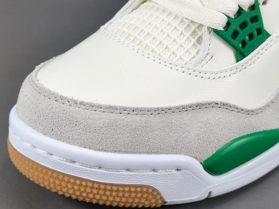 JORDAN 4 x PINE GREEN - Soul Replicas