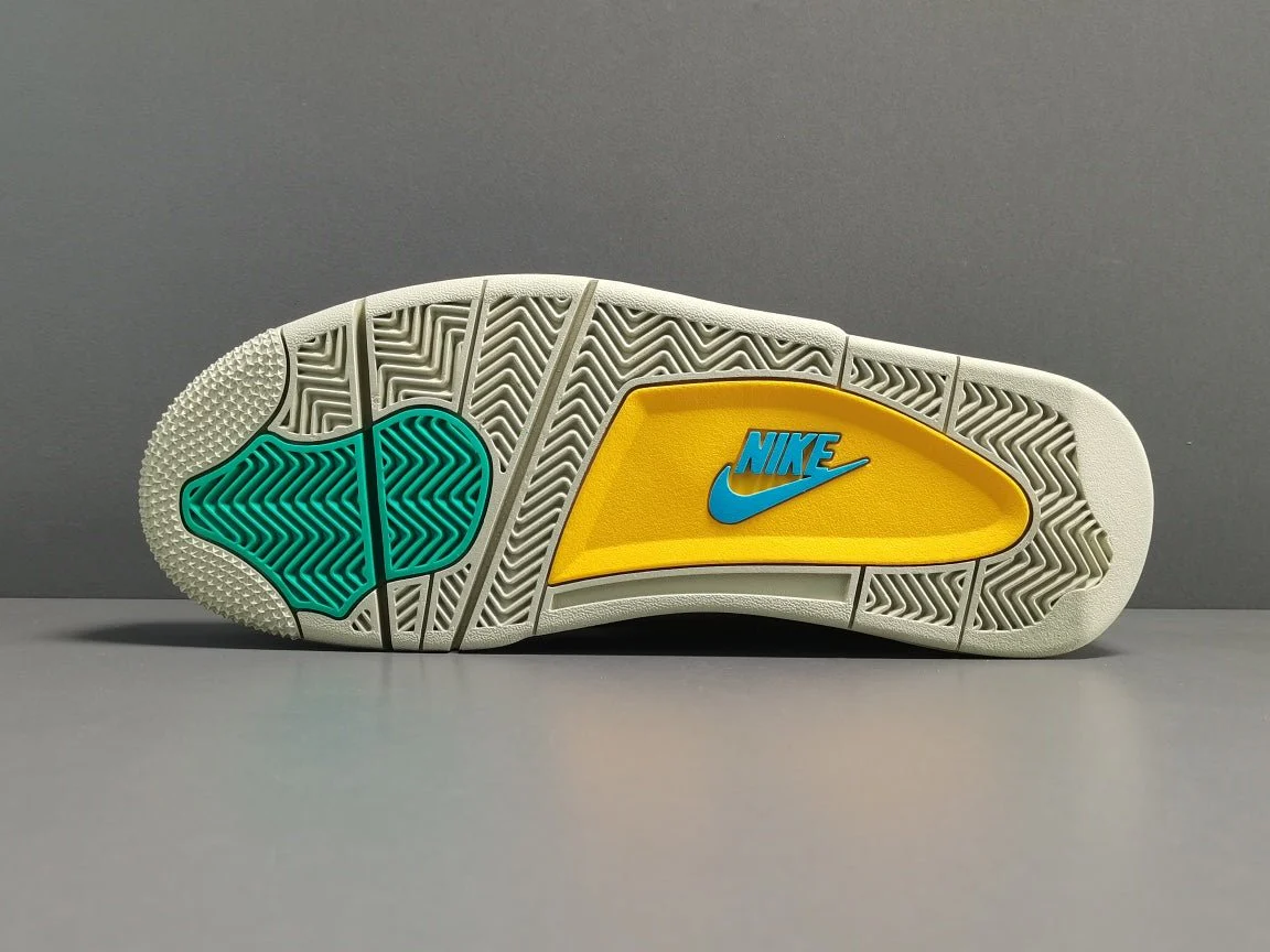 JORDAN 4 x SP 30TH ANNIVERSARY UNION TAUPE HAZE - Soul Replicas