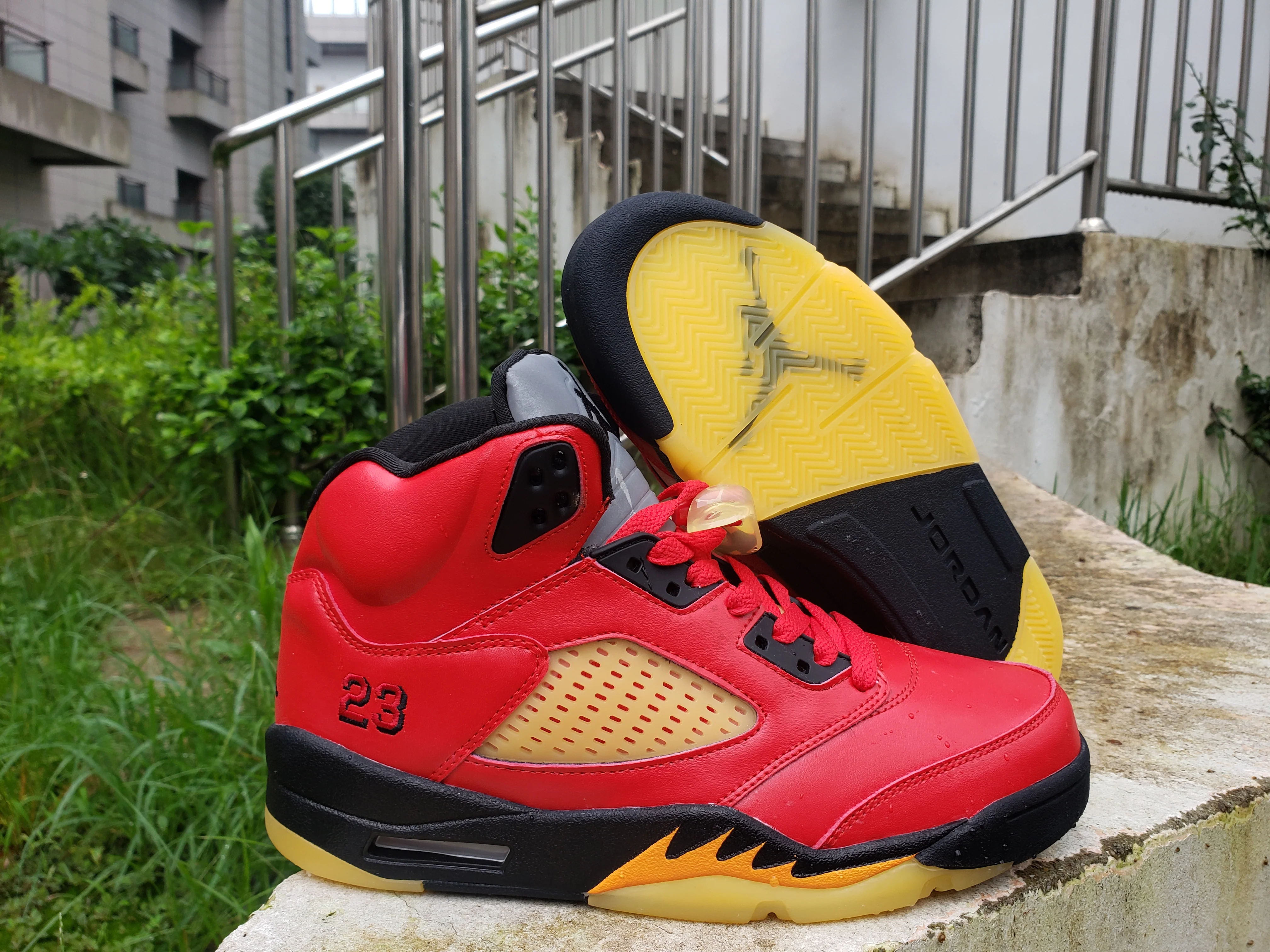 Air Jordan 5 