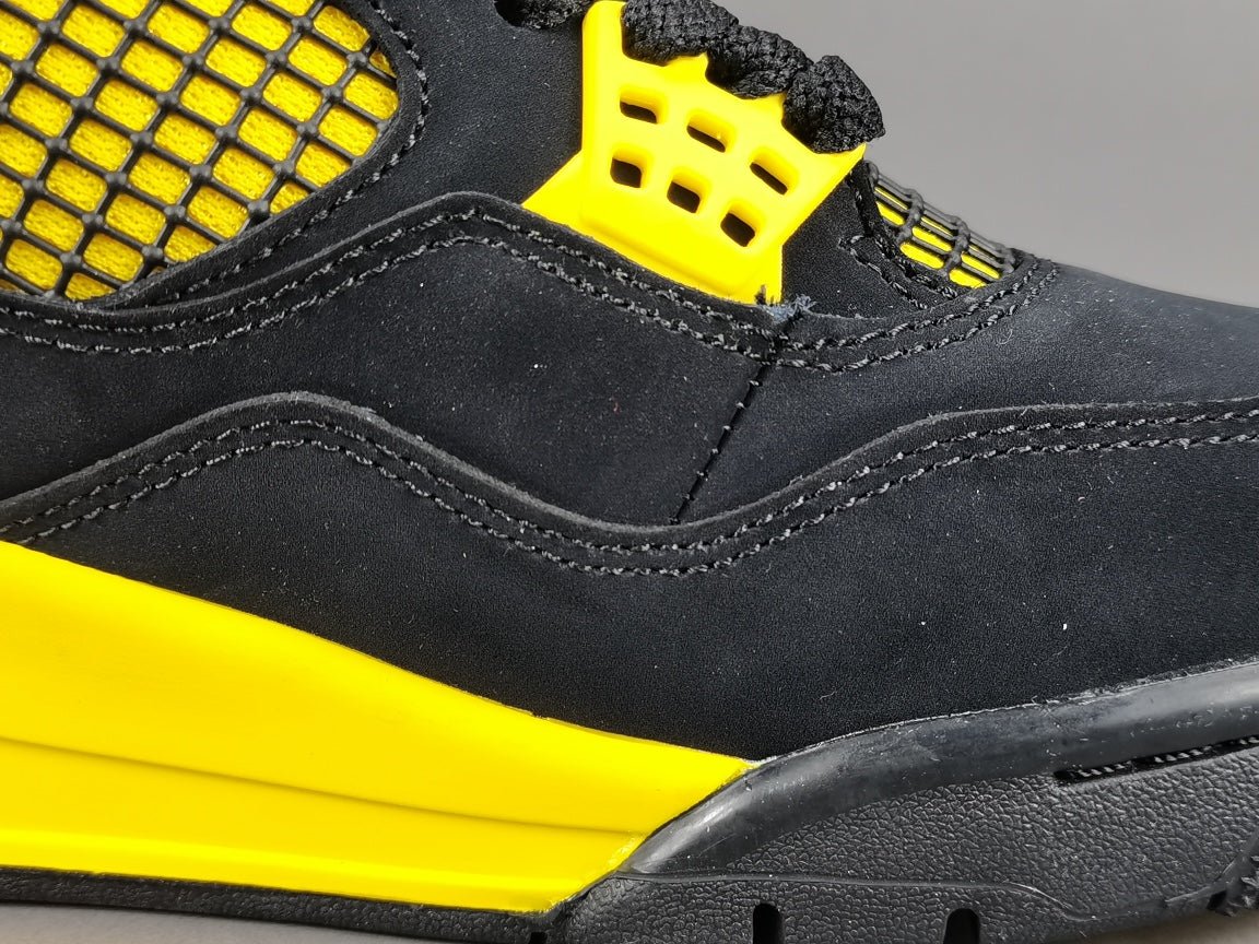 JORDAN 4 x THUNDER - Soul Replicas