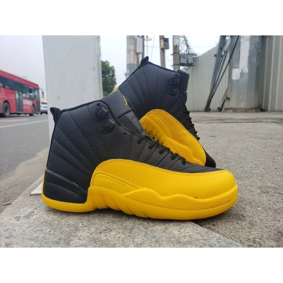 JORDAN 12 RETRO x BLACK UNIVERSITY GOLD - Soul Replicas